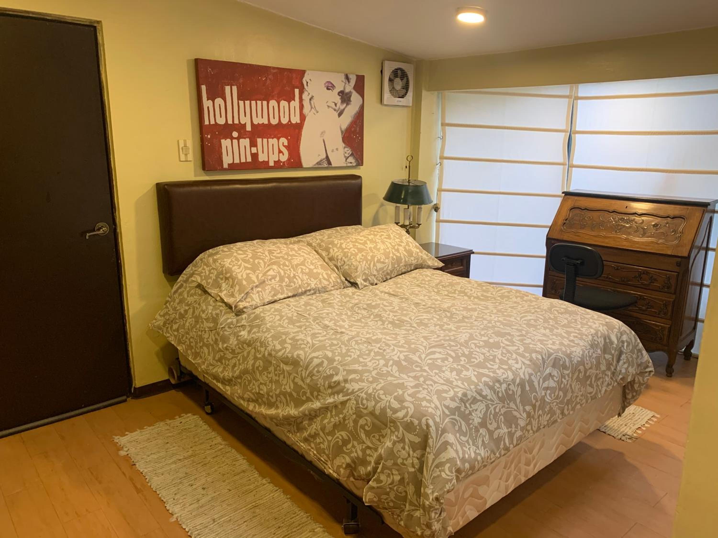 Single Room with Private Bathroom