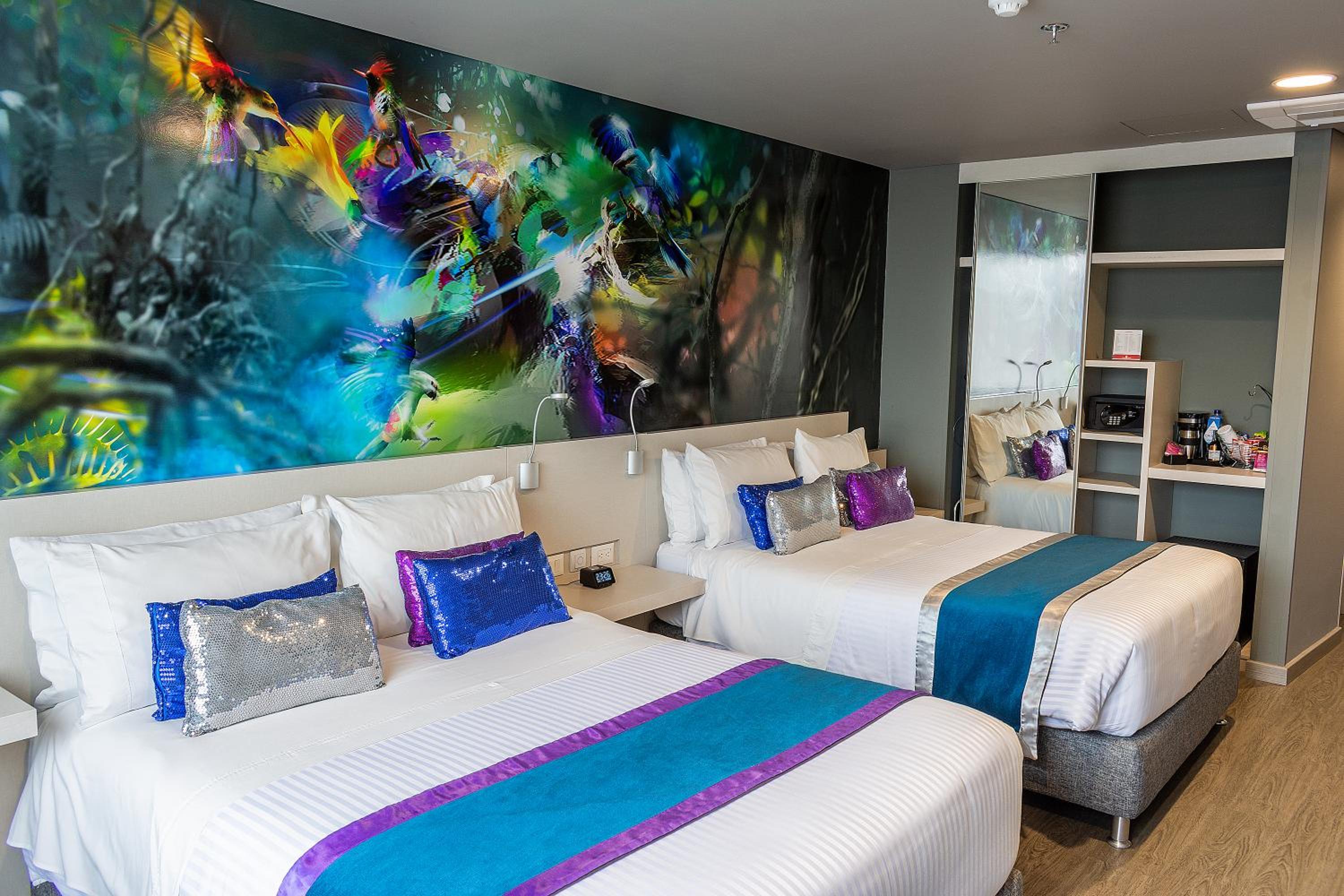 Queen Room with 2 Queen Beds photo 1