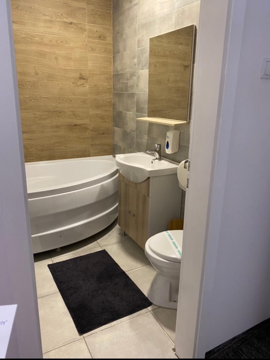 Standard Twin Room - Photo 3