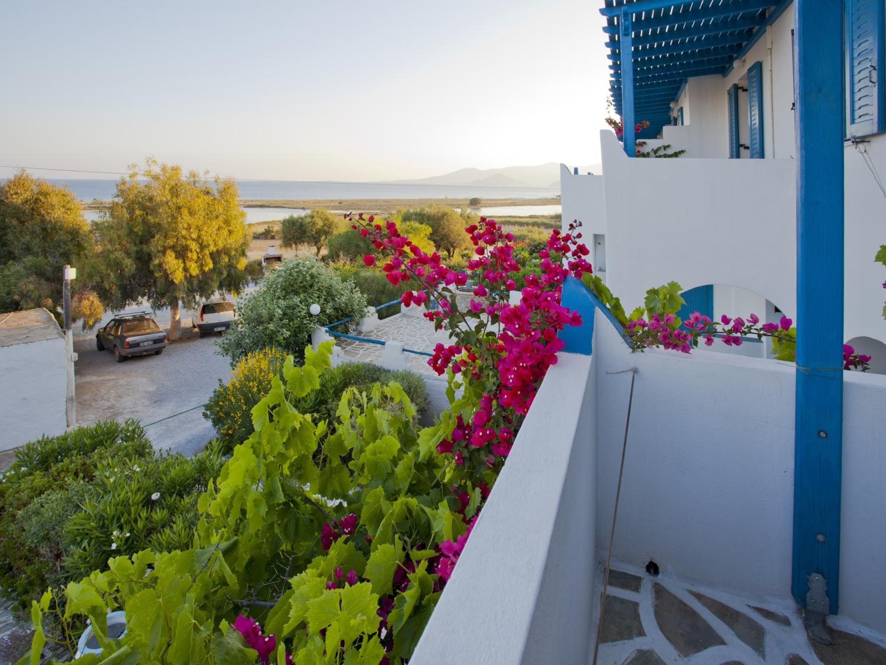 Triple Room with Sea View - Photo 9