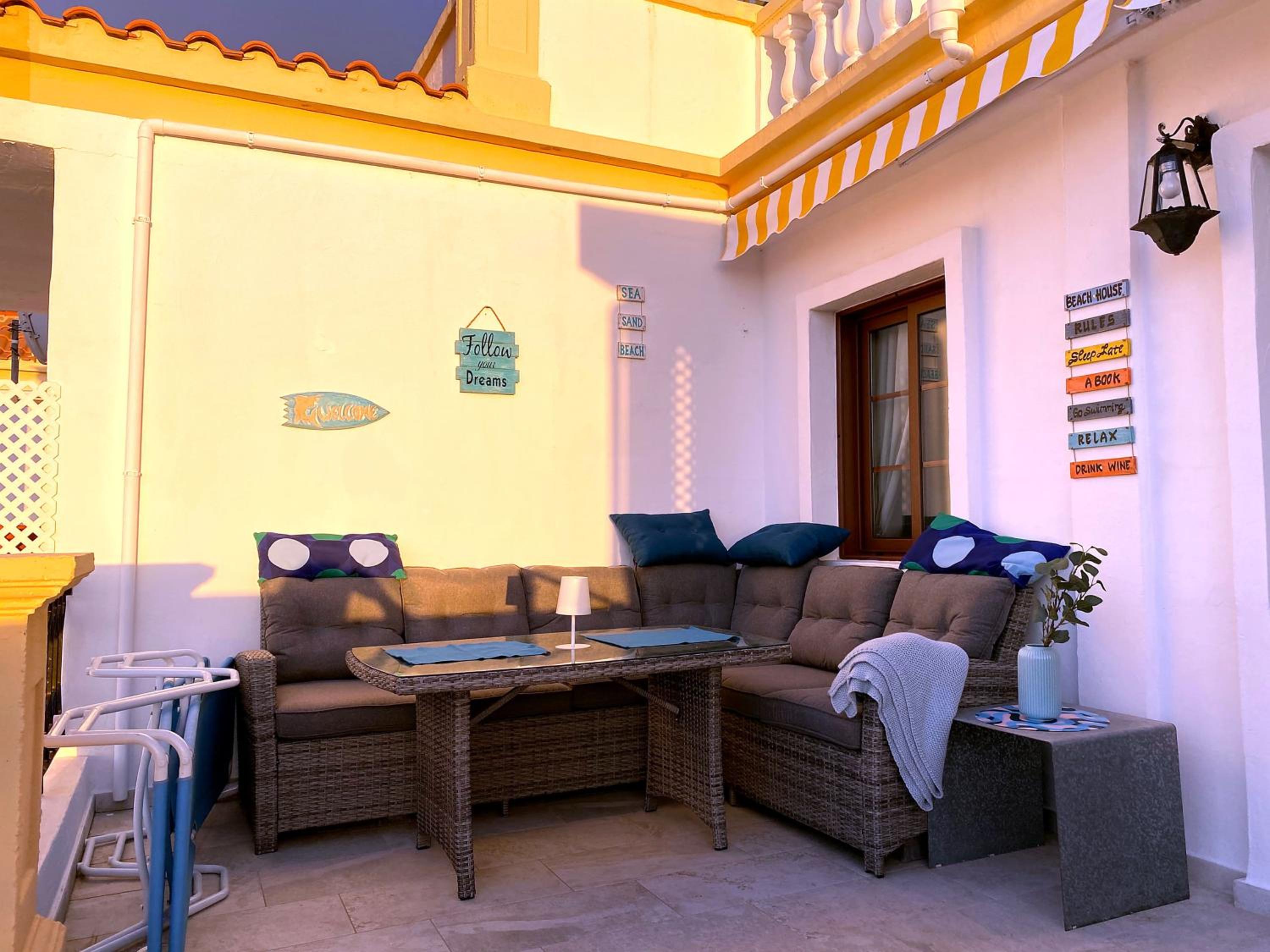 Studio Apartment with Sea View - Photo 21