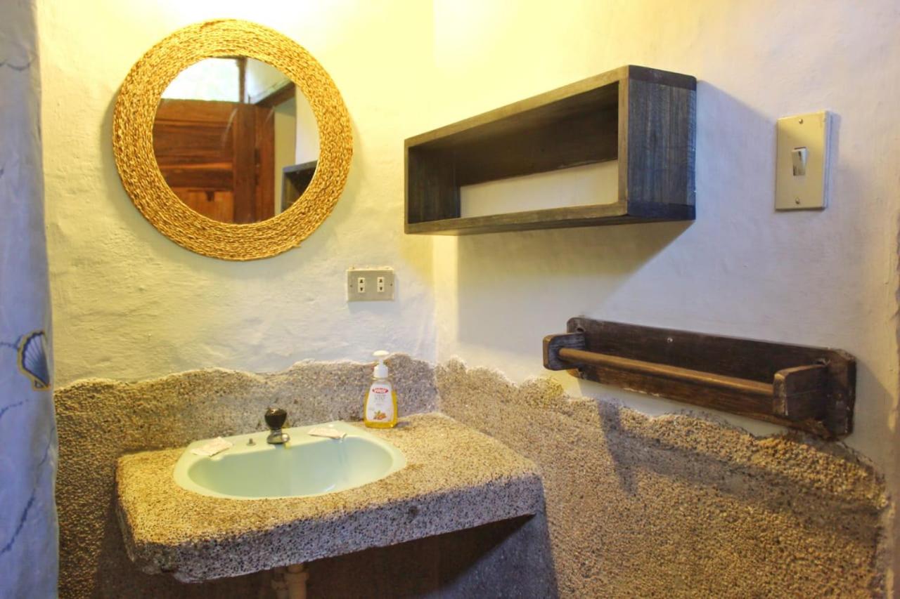 Quadruple Room with Private Bathroom photo 1