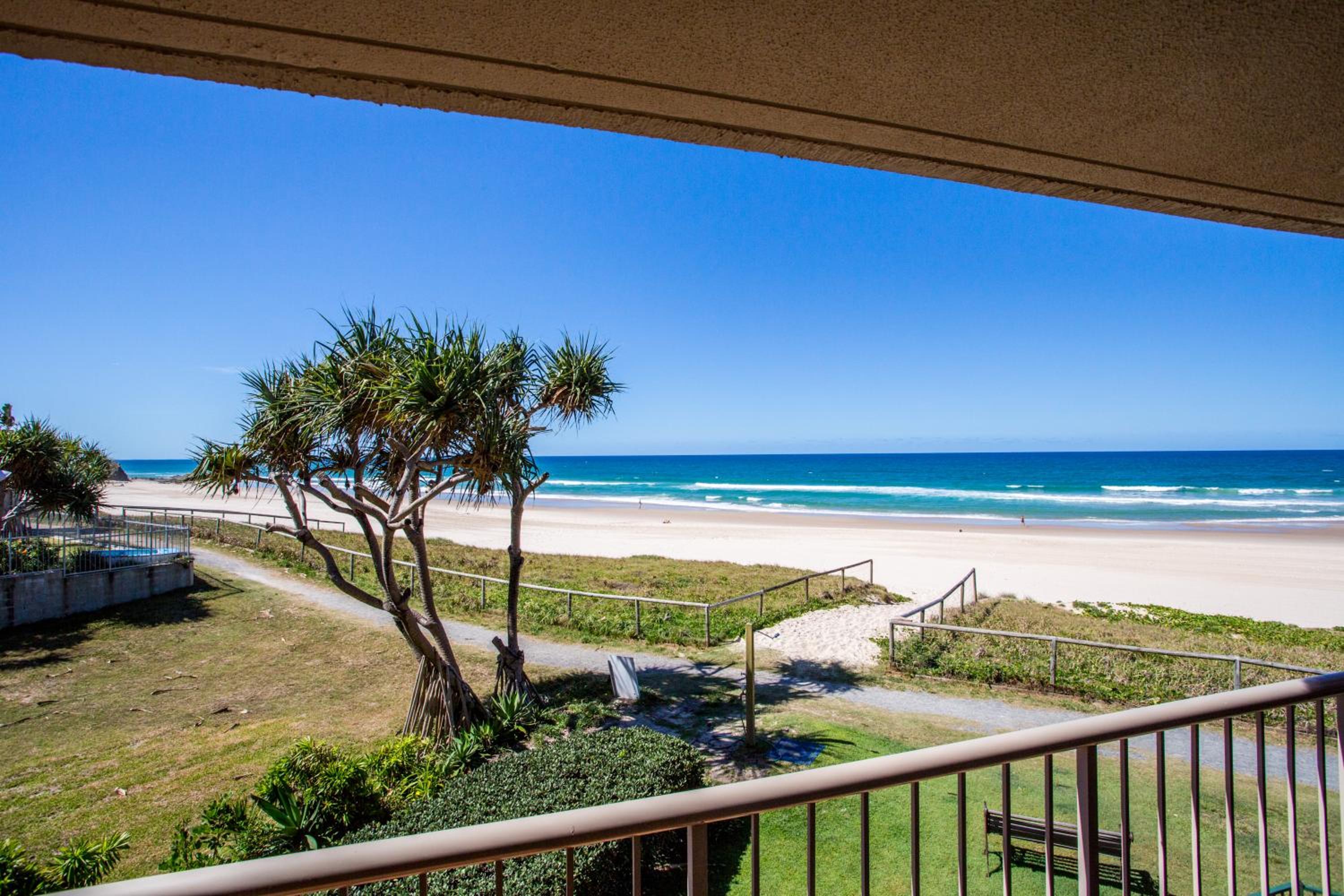 Two-Bedroom Apartment - Beachfront - Non Smoking - Photo 5