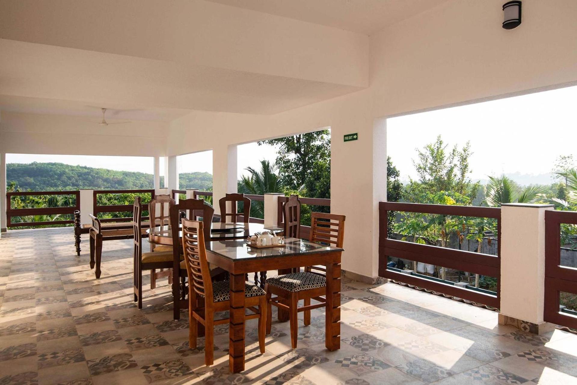 Villa - Photo 5
