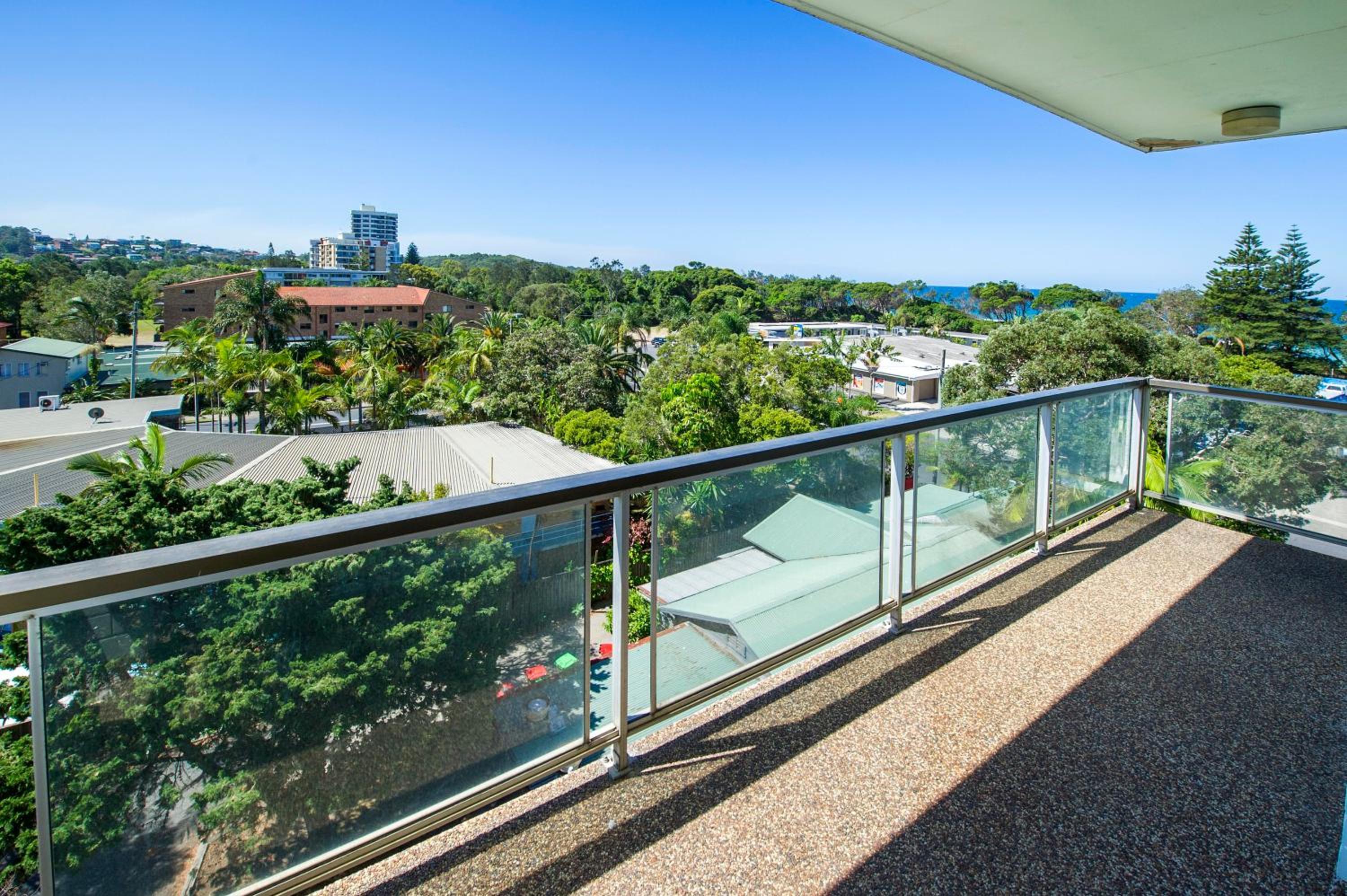 Three-Bedroom Apartment - Partial Ocean View - Apartment 19 photo 2