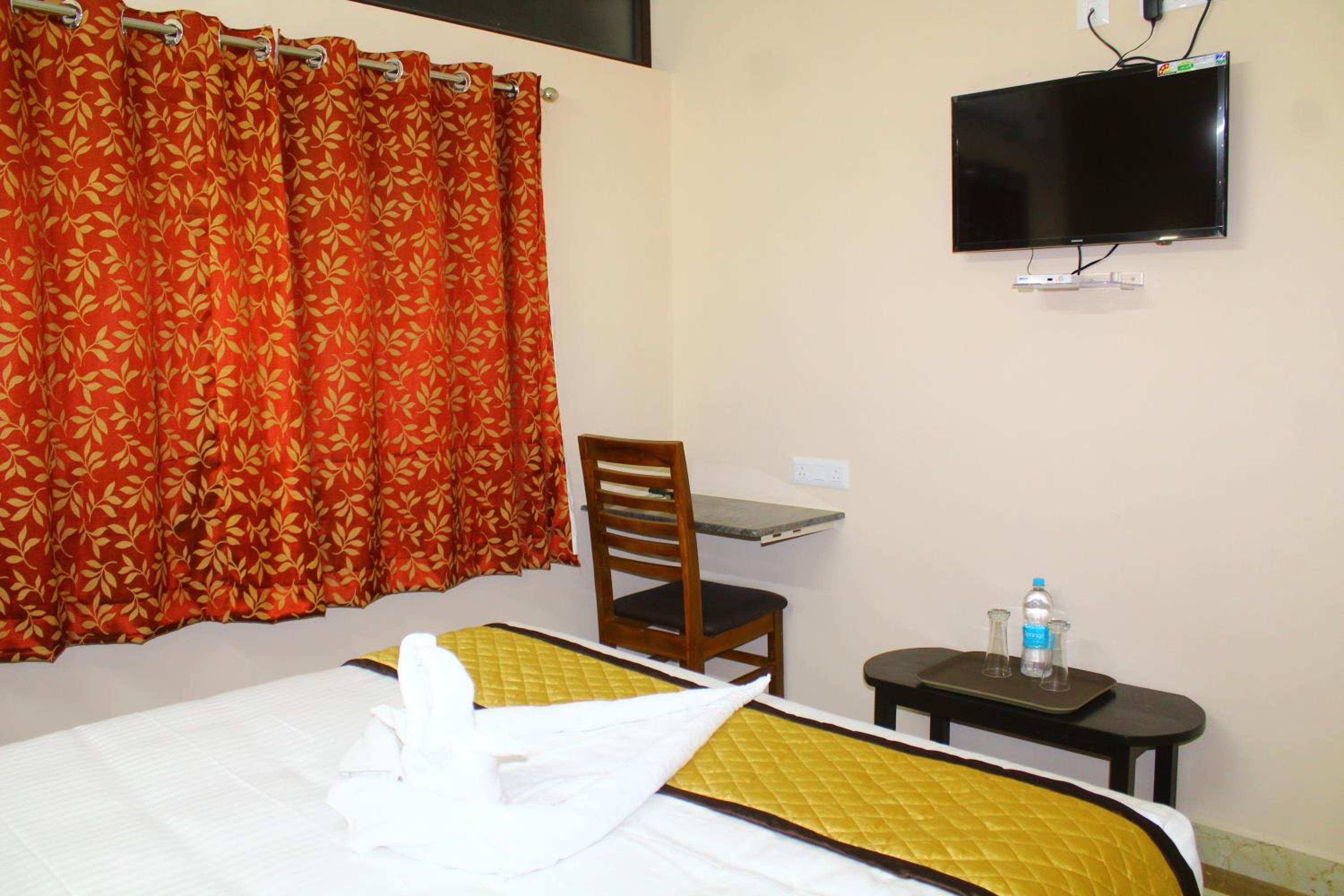 Deluxe Double Room - Photo 2
