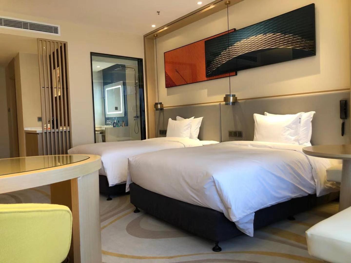Standard Twin Room - High Floor/Smoking - Photo 4