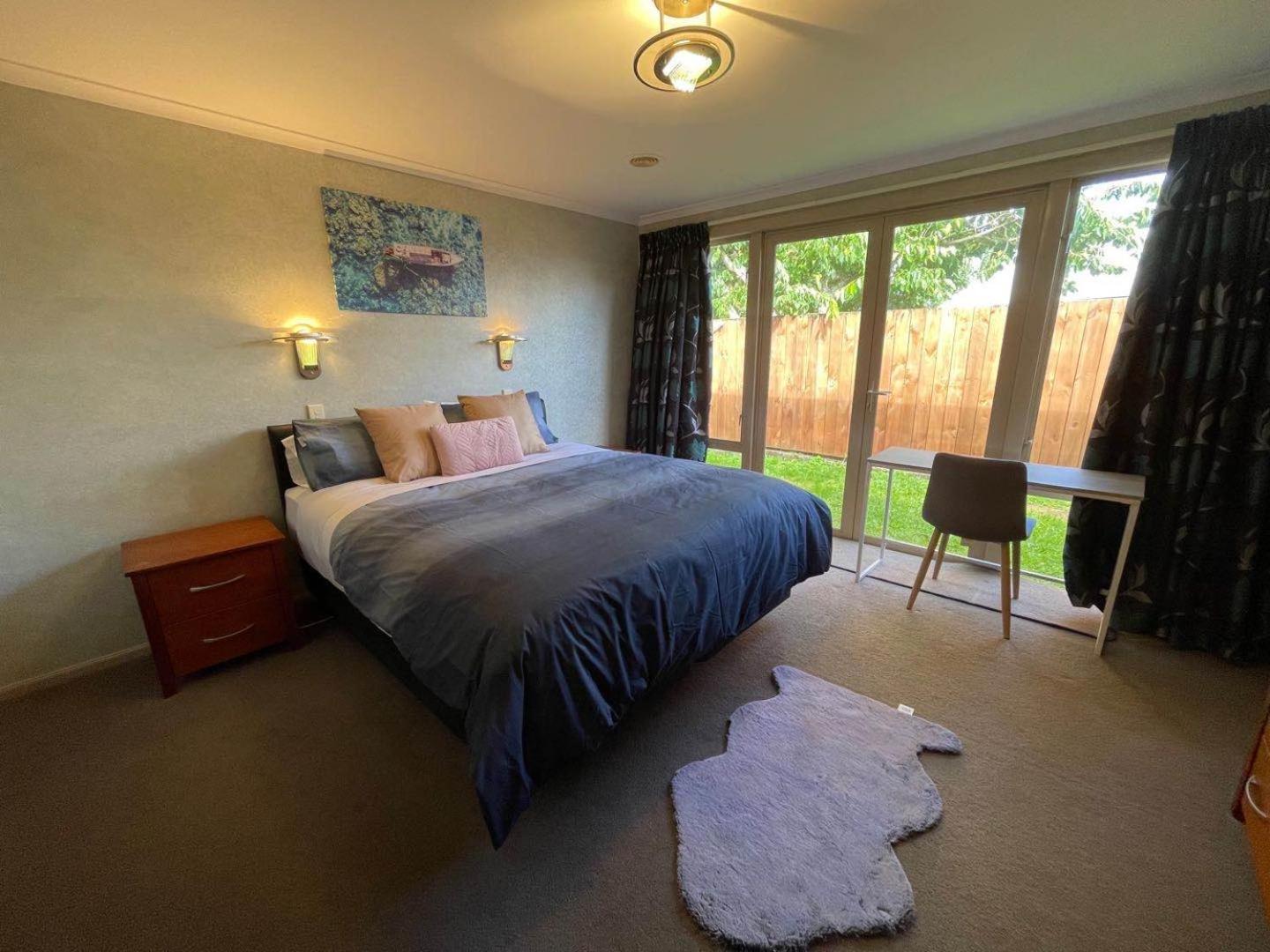 Four-Bedroom House - Photo 16