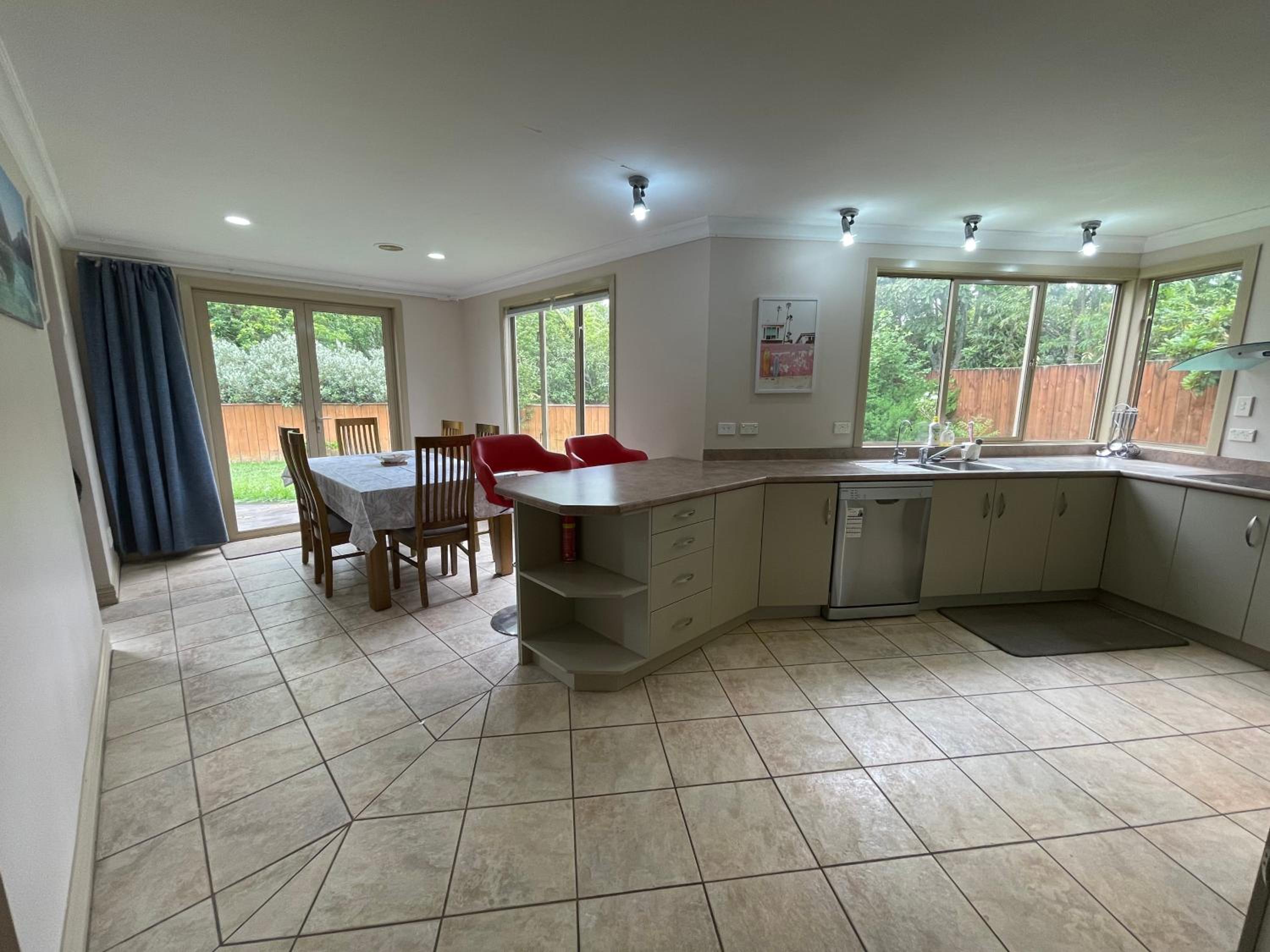 Four-Bedroom House - Photo 8