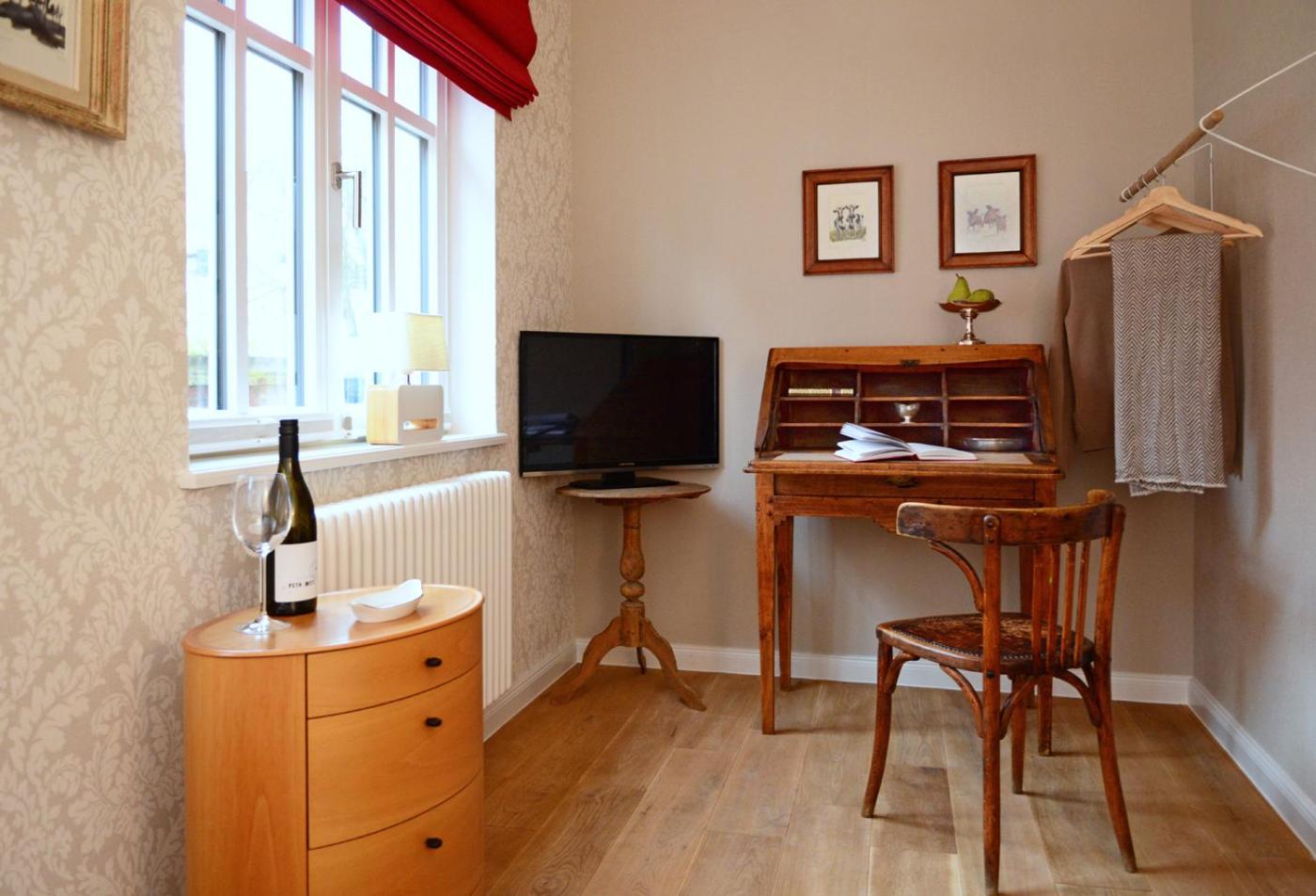 Single Room photo 3