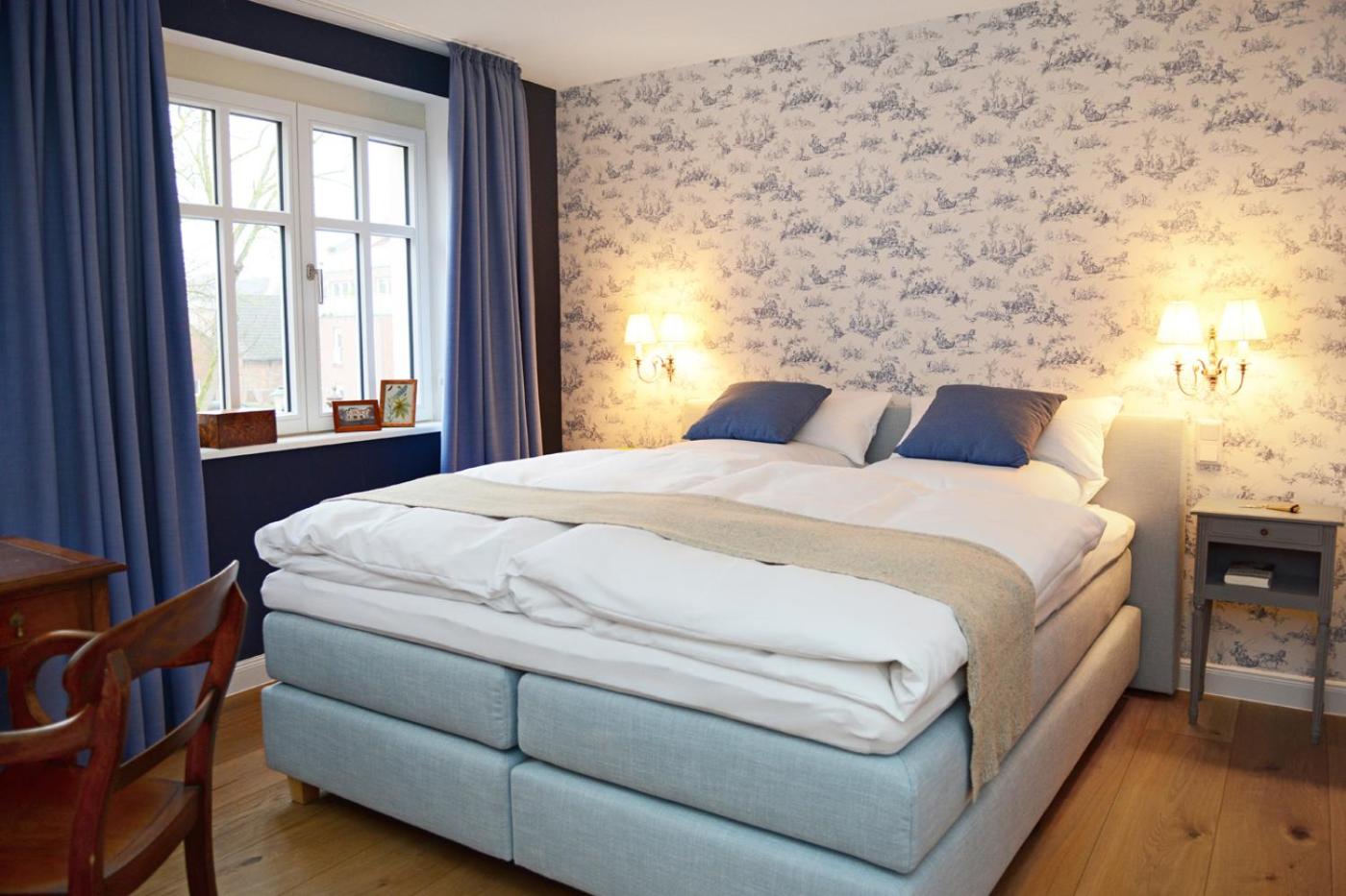 Superior Double - or Twin Room with air conditioner - Photo 1