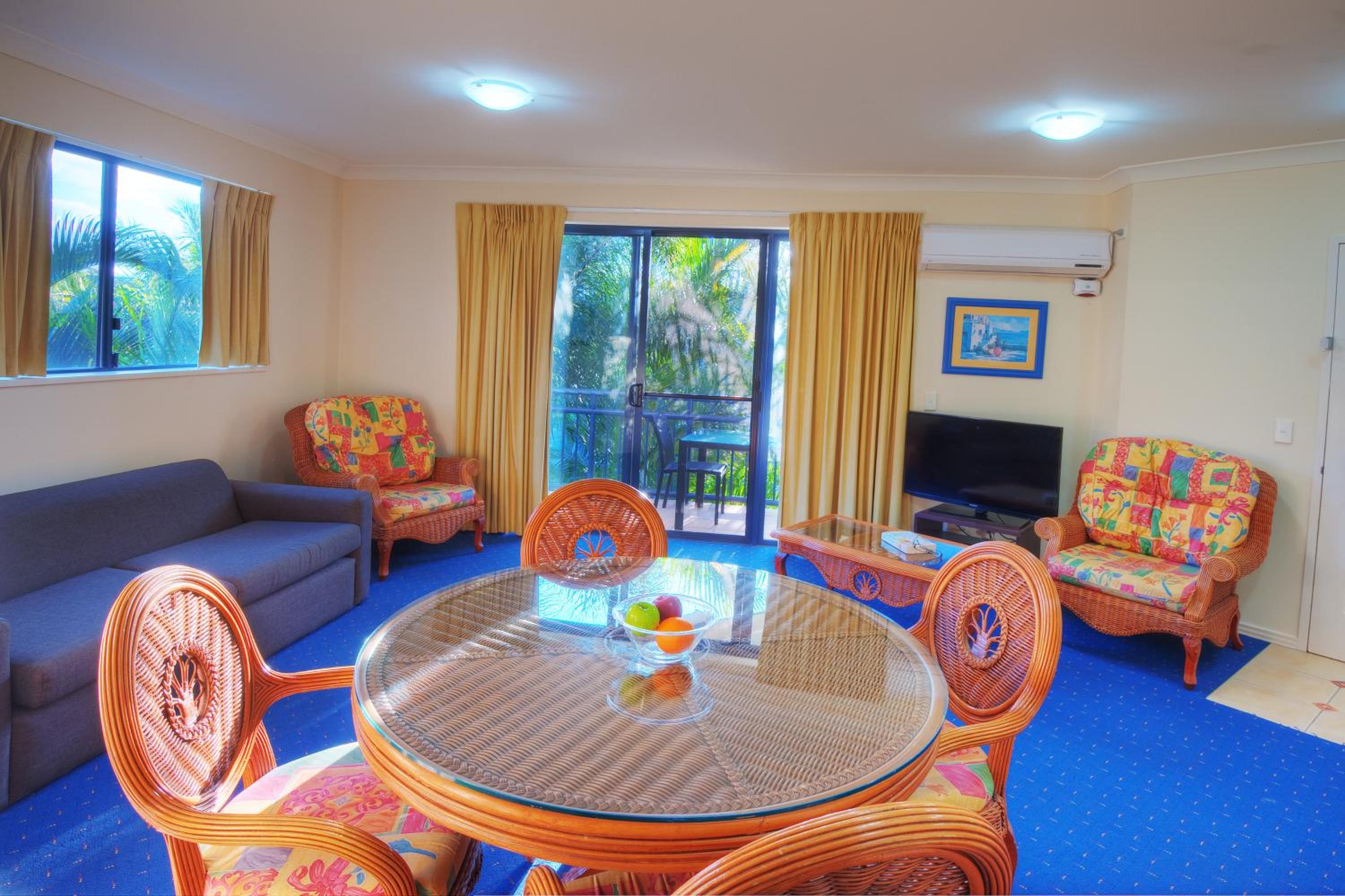 One-Bedroom Apartment - Photo 10