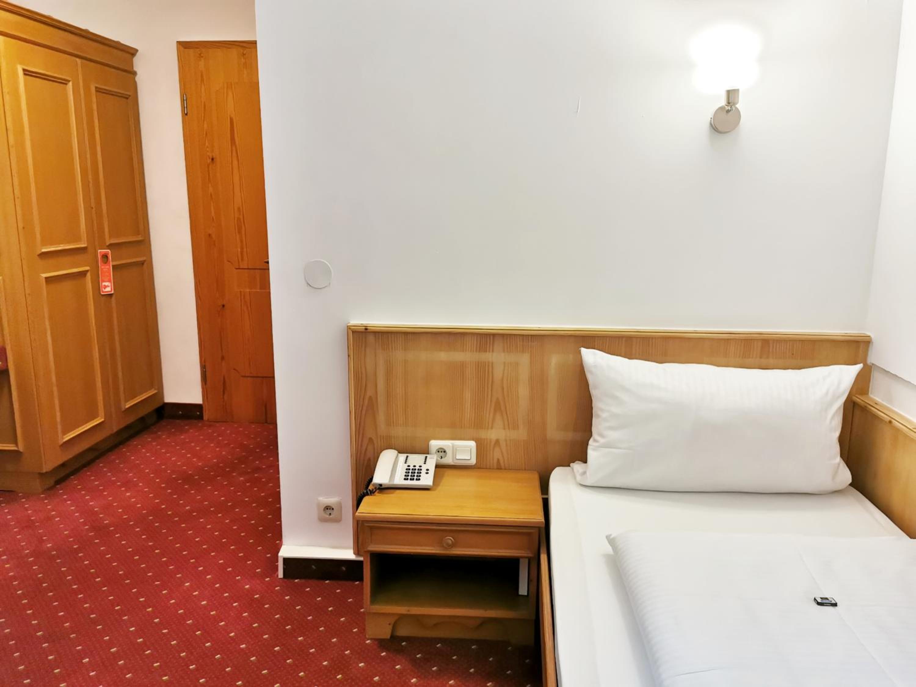 Economy Single Room photo 2