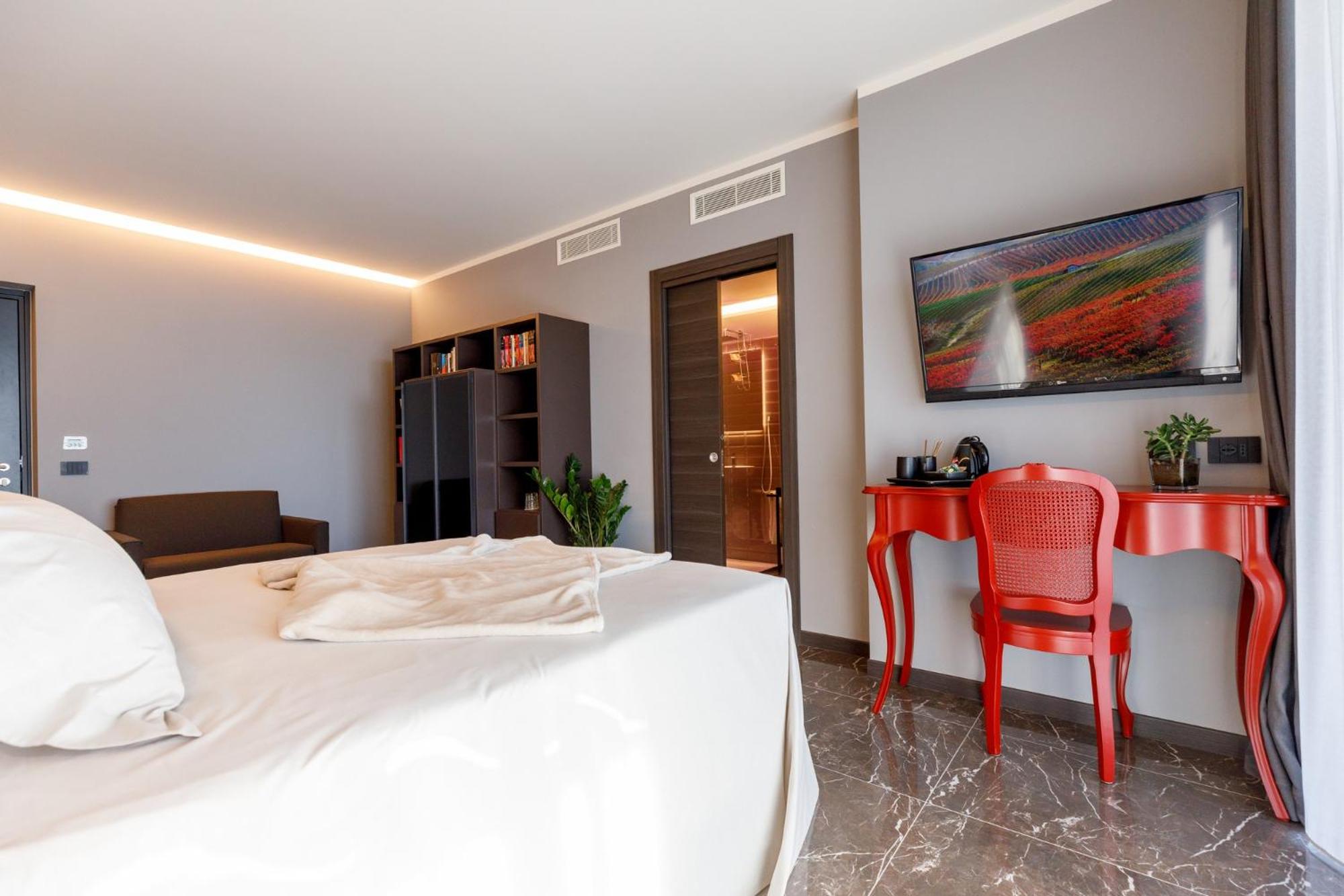 Triple Room with Lake View photo 2