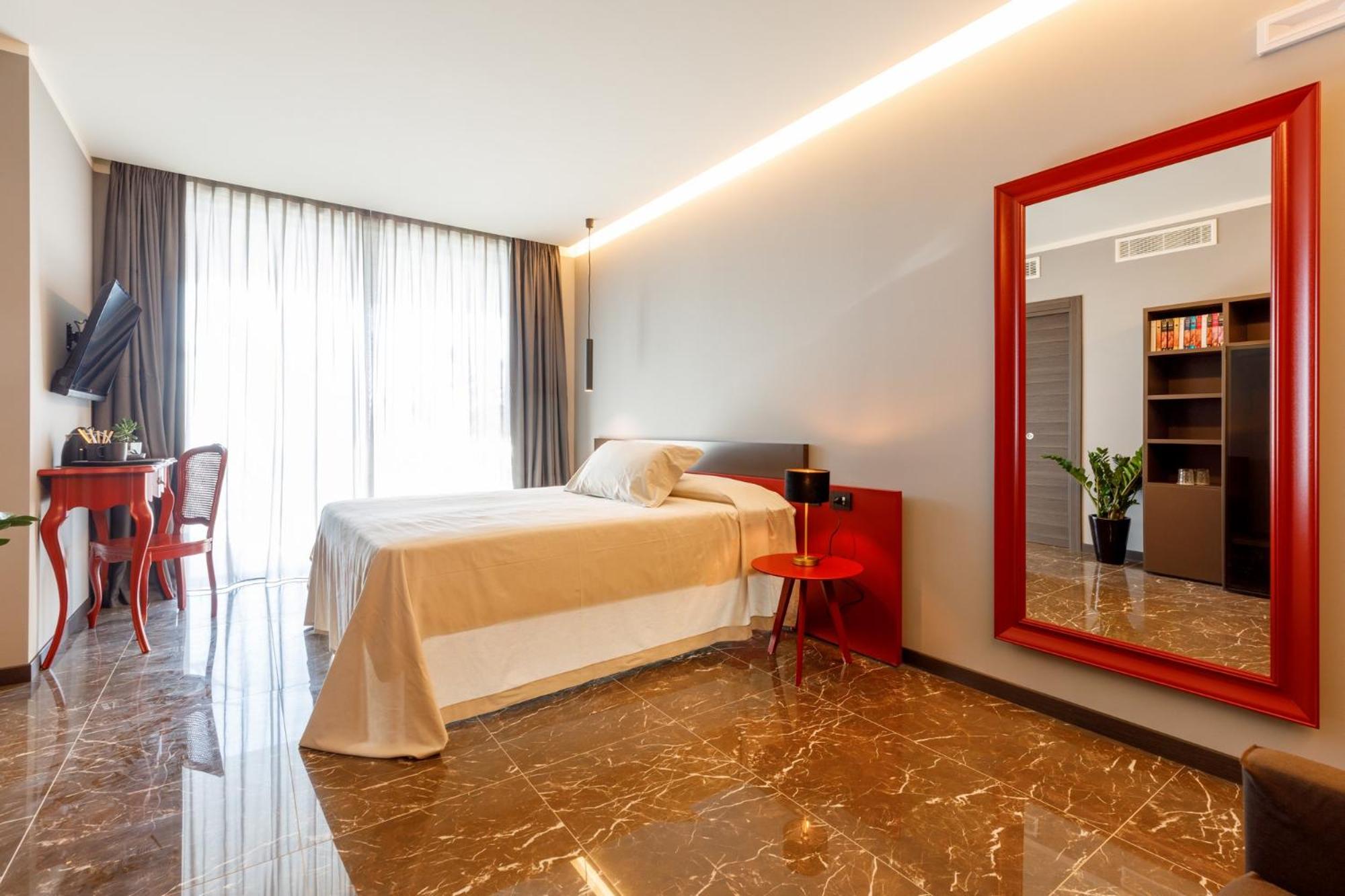Double Room with Lake View and New Year's Eve dinner photo 1