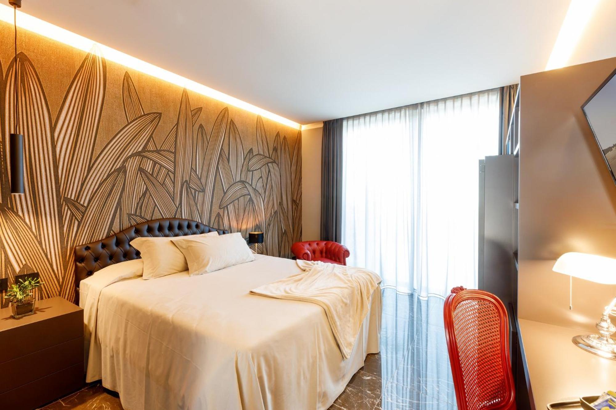 Superior Double Room with Lake View