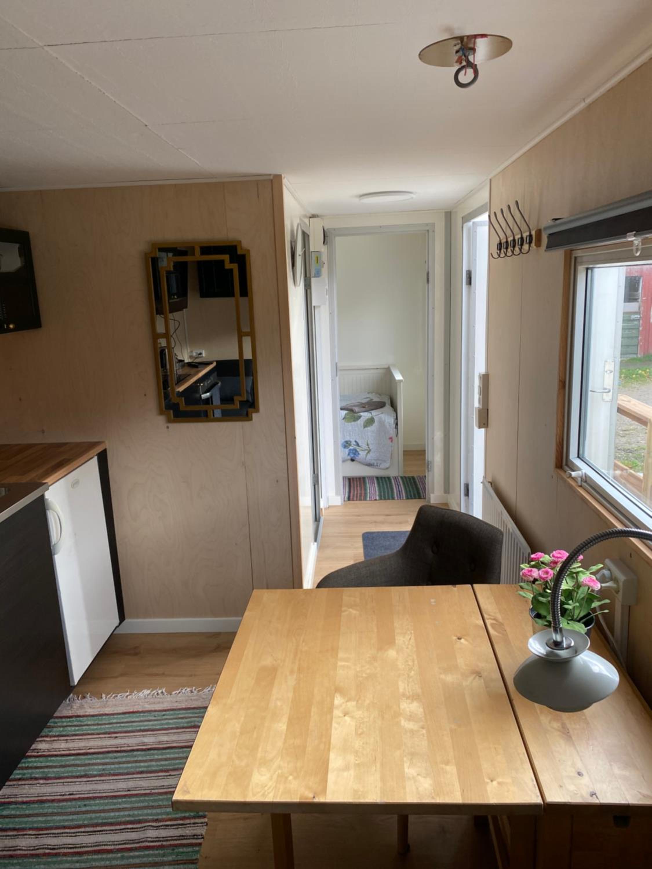 Mobile Home photo 2