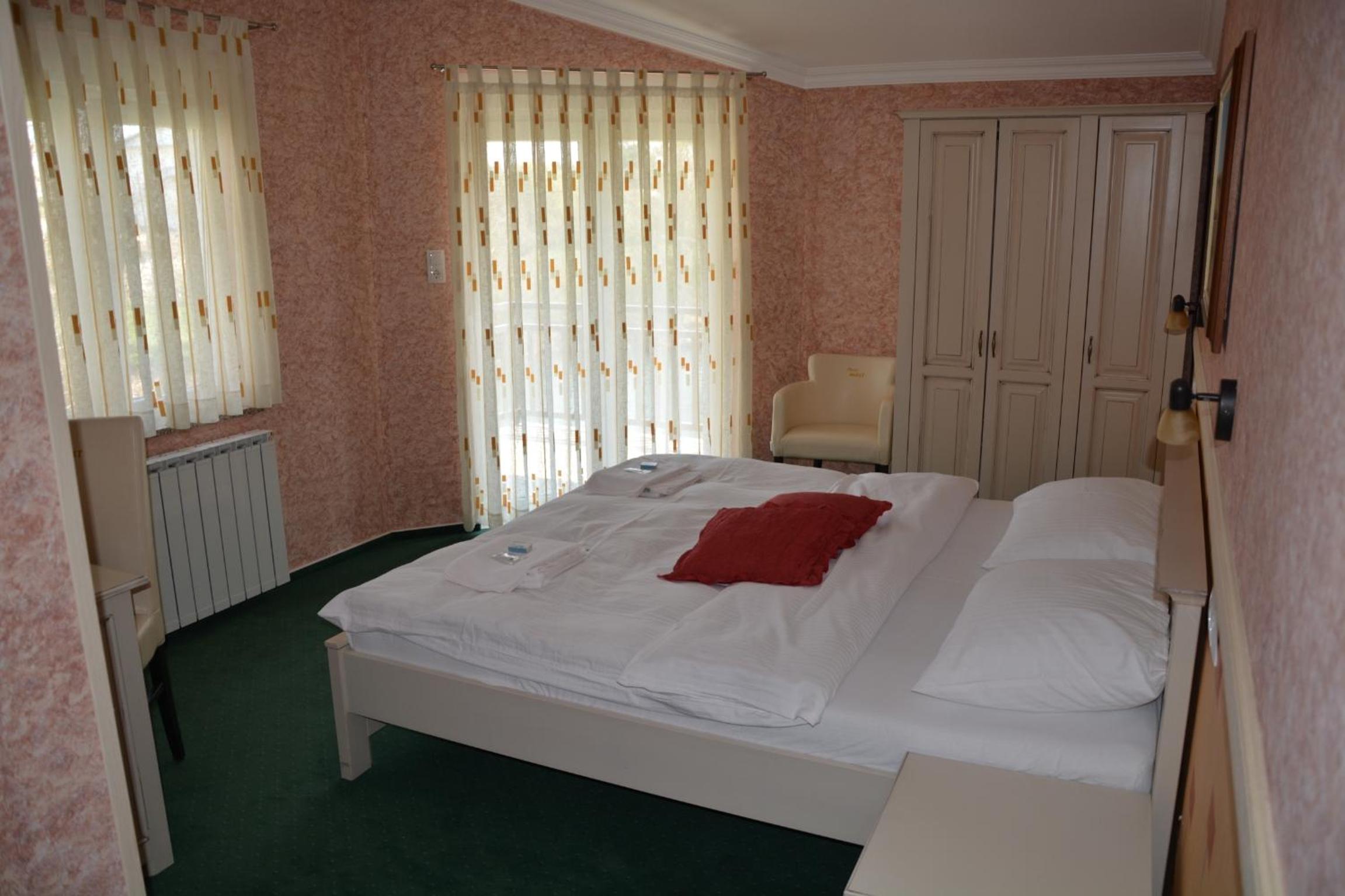 Double or Twin Room with Balcony