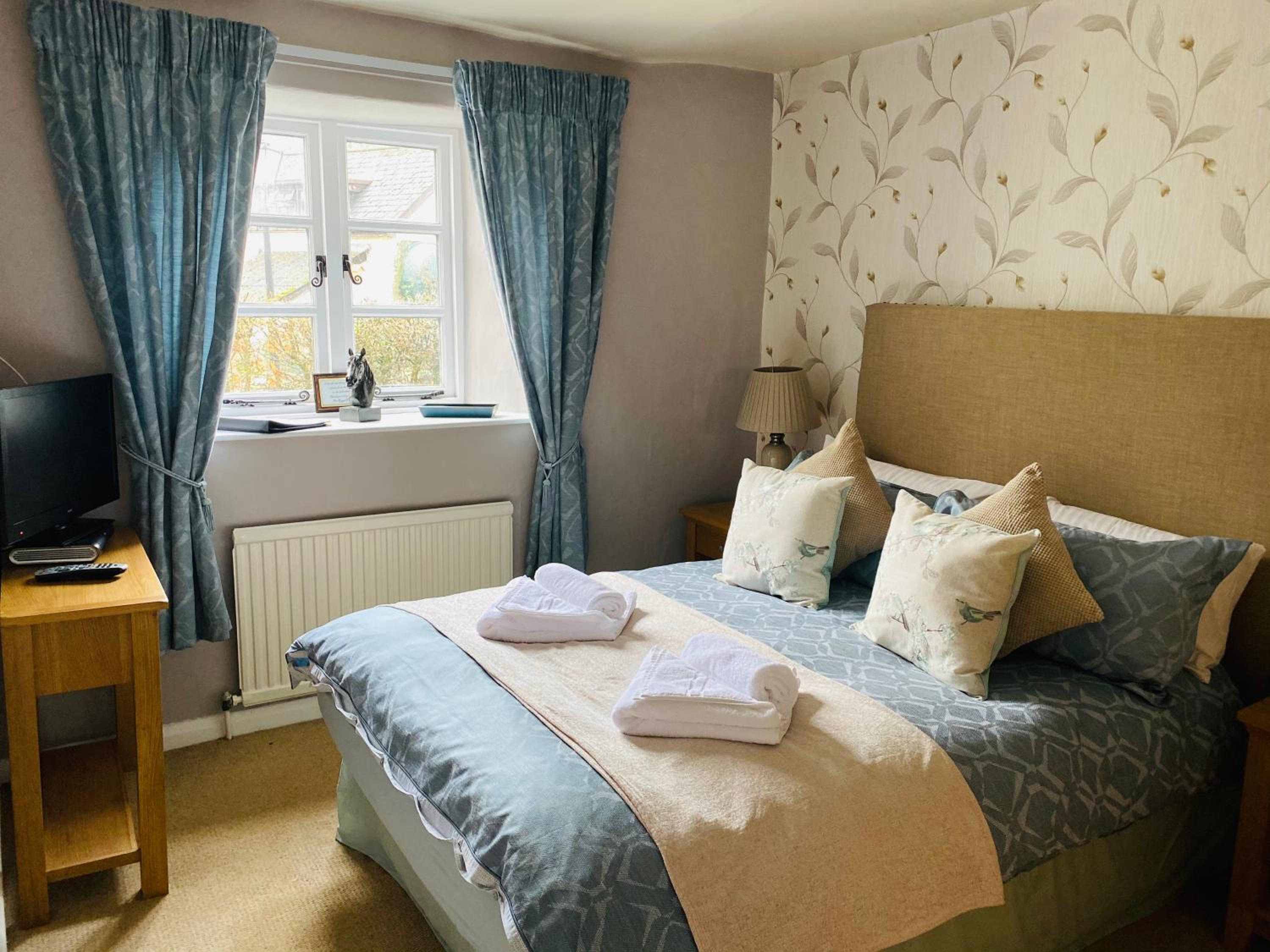 Deluxe Double Room - Photo 15