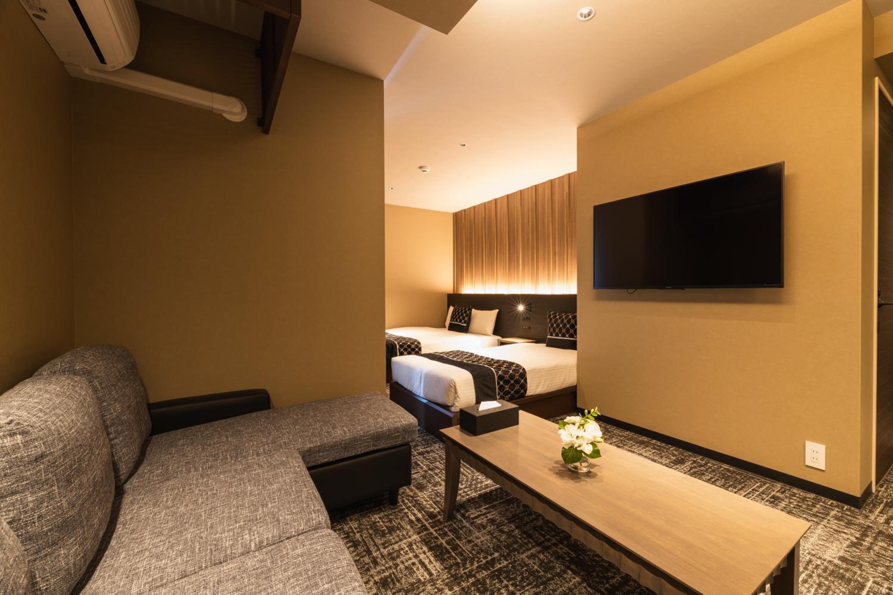 Superior Triple Room - Photo 7