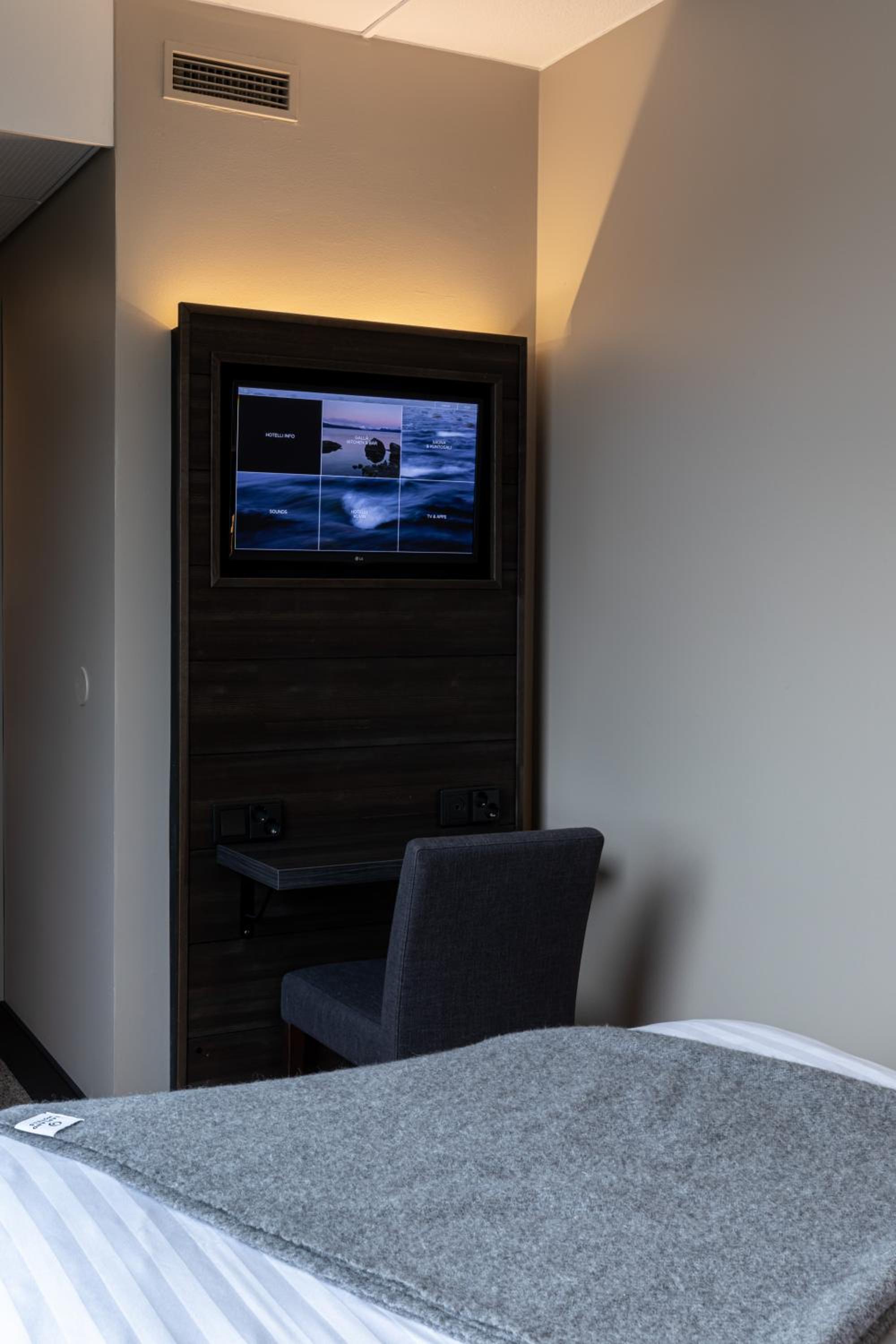 Single Room photo 2