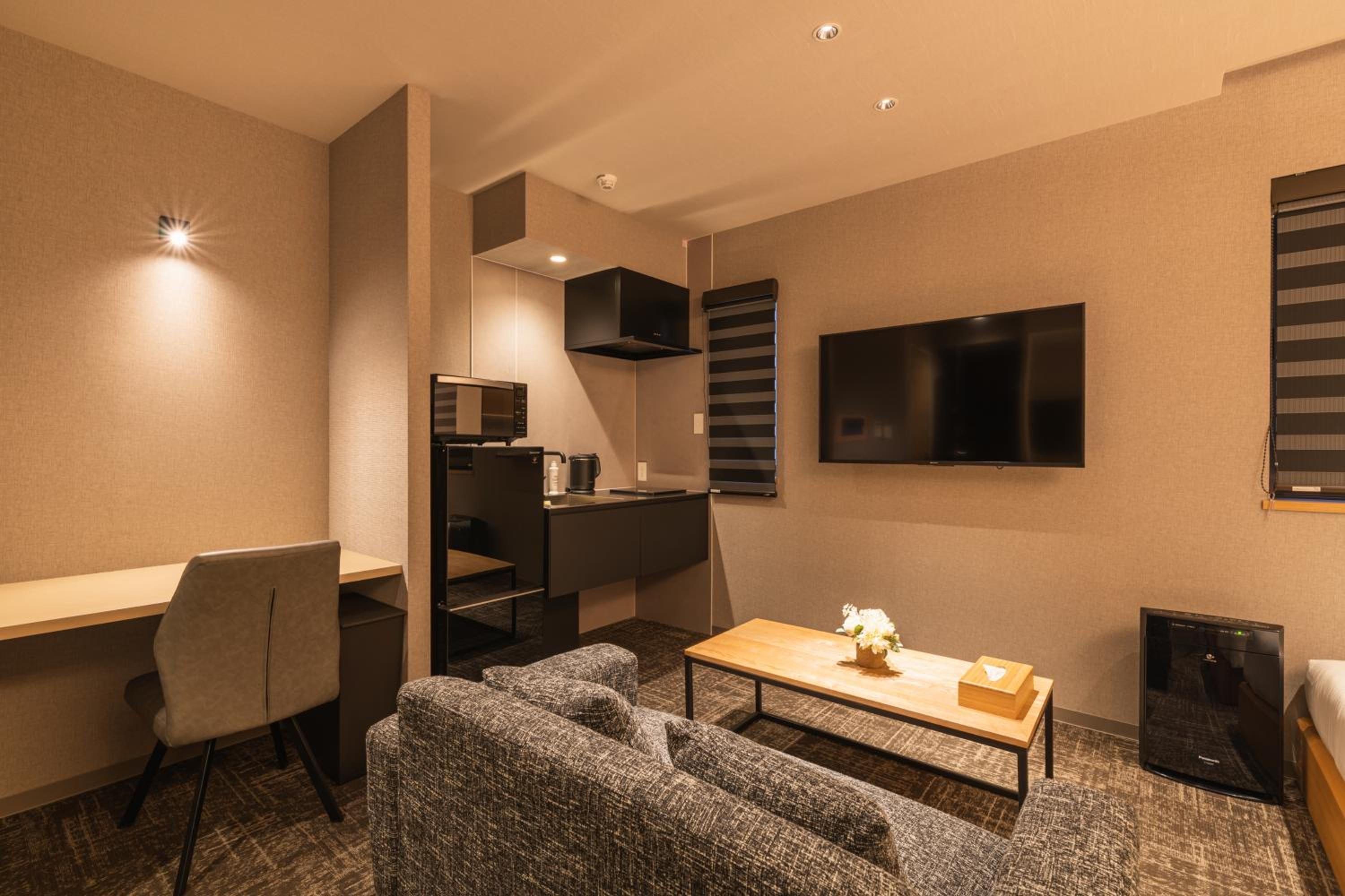 Standard Double Room - Photo 10