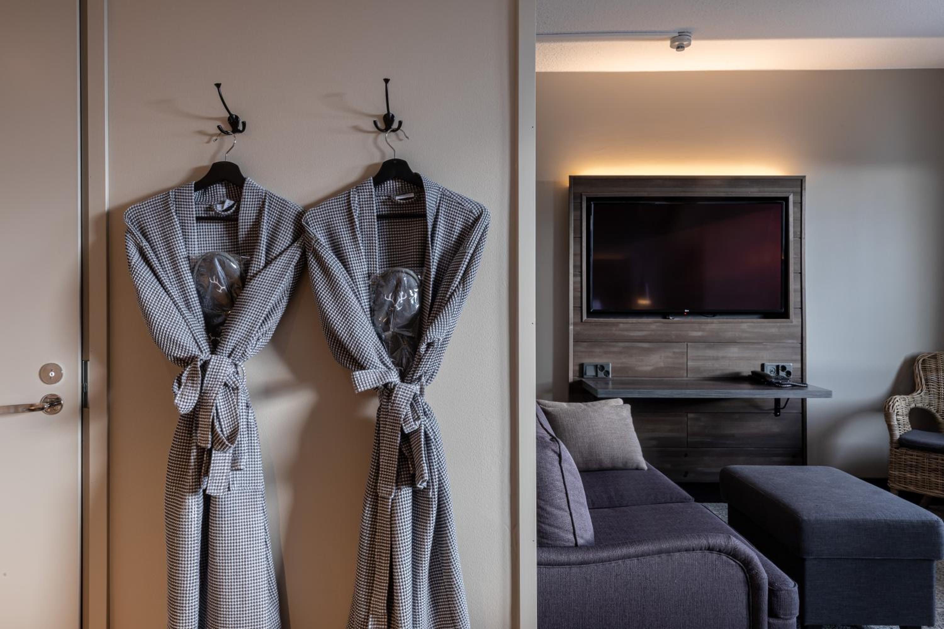Junior Suite - Photo 7