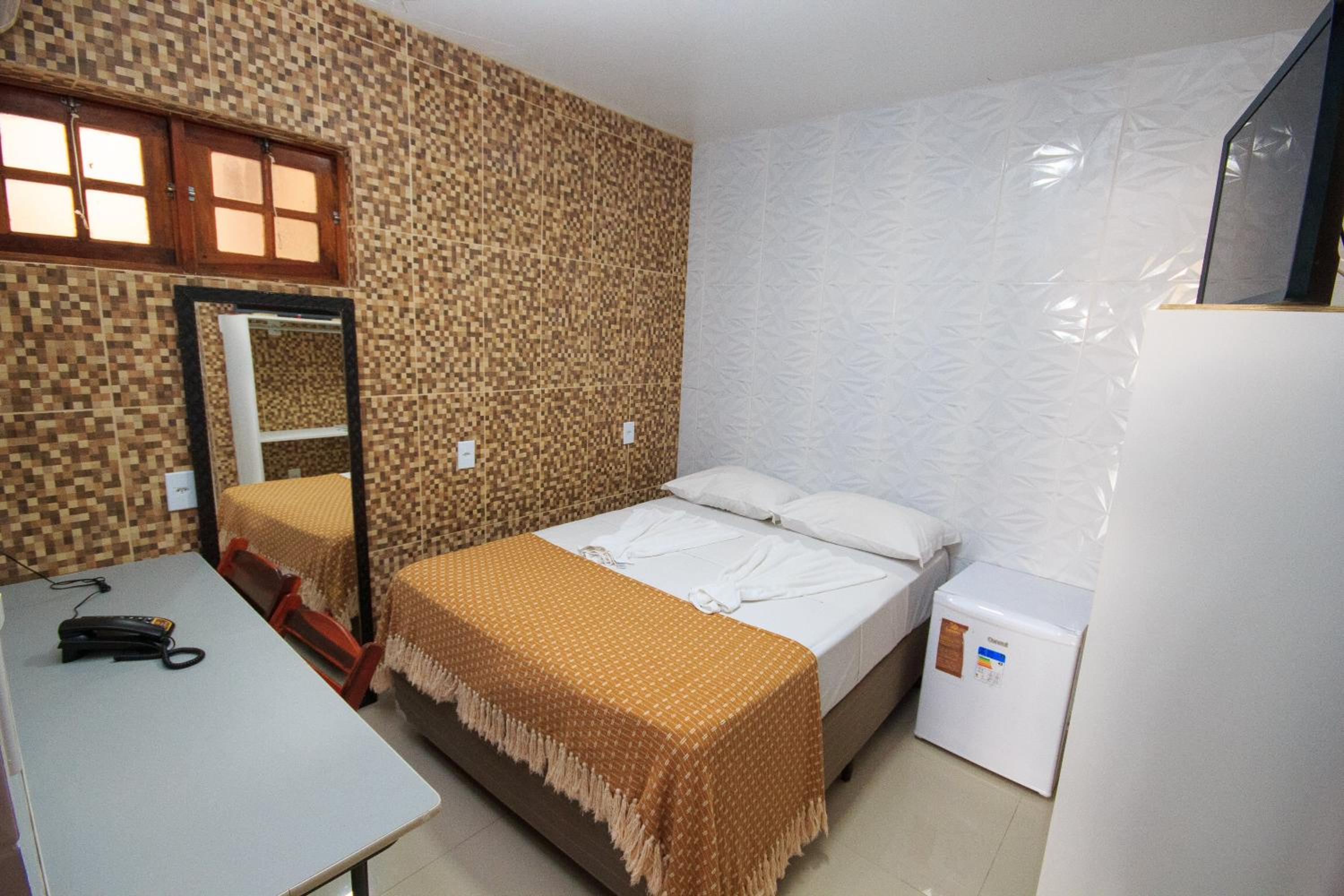 Double Room - Photo 7