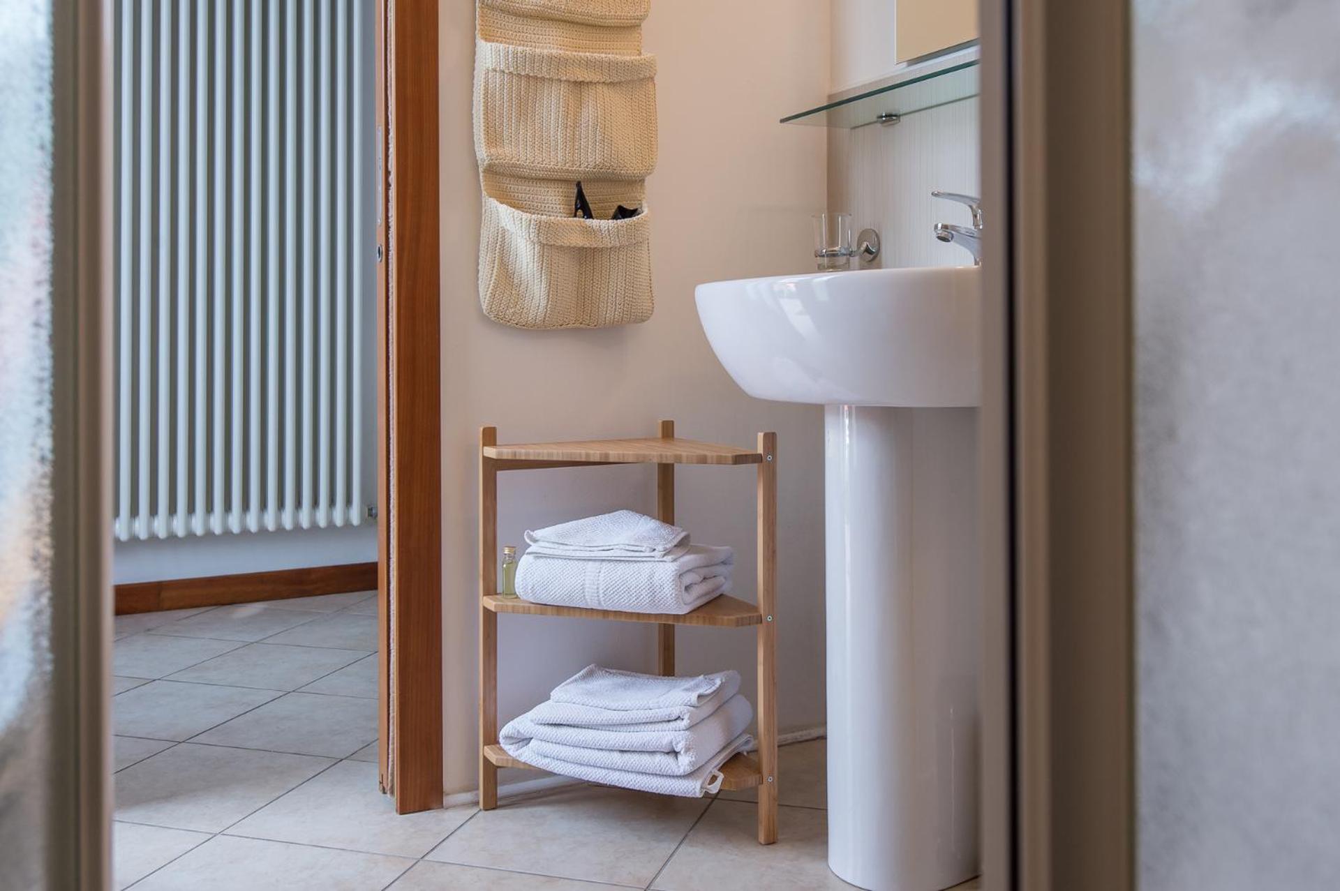 Double or Twin Room with Garden View photo 2
