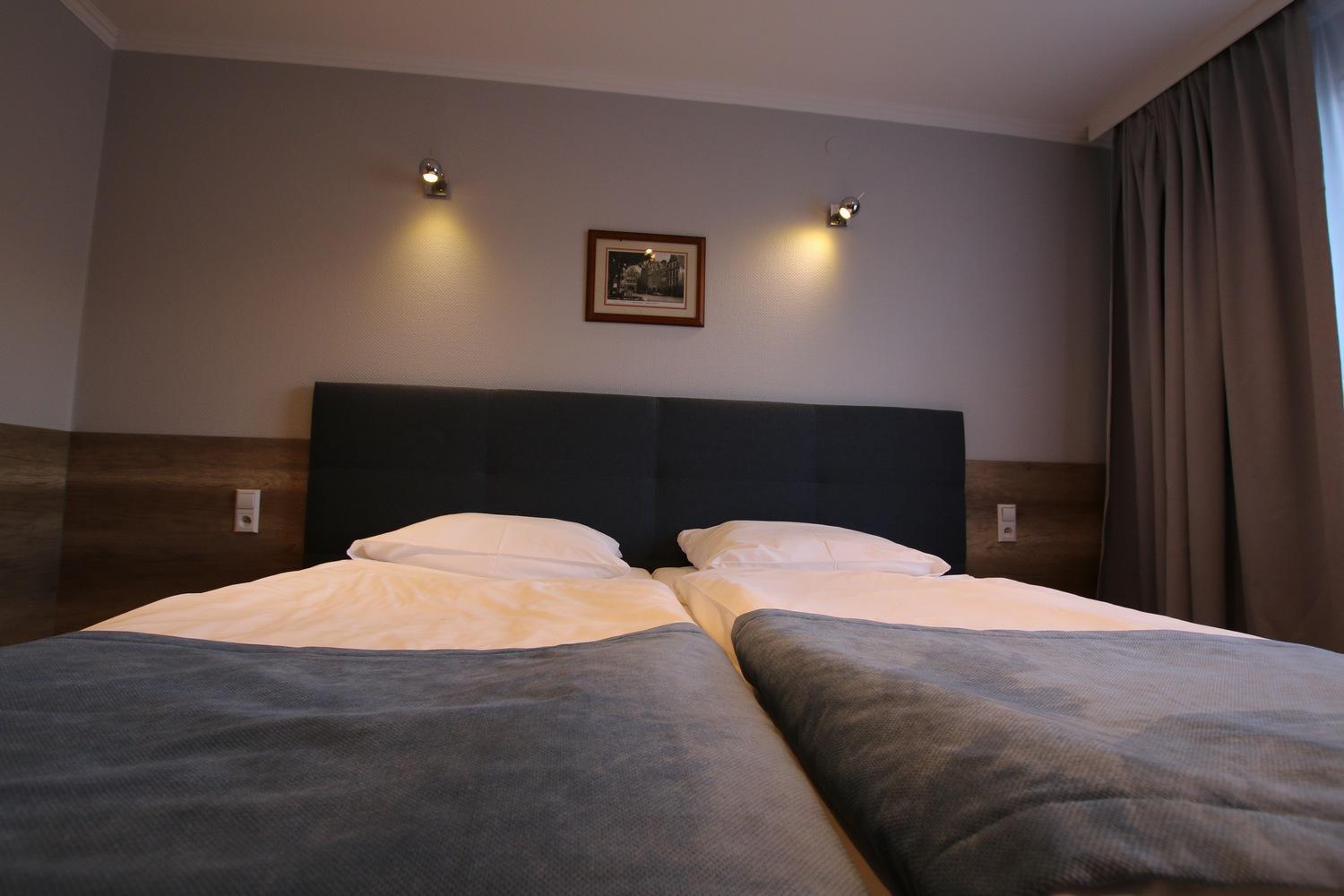 Small Double Room - Photo 1