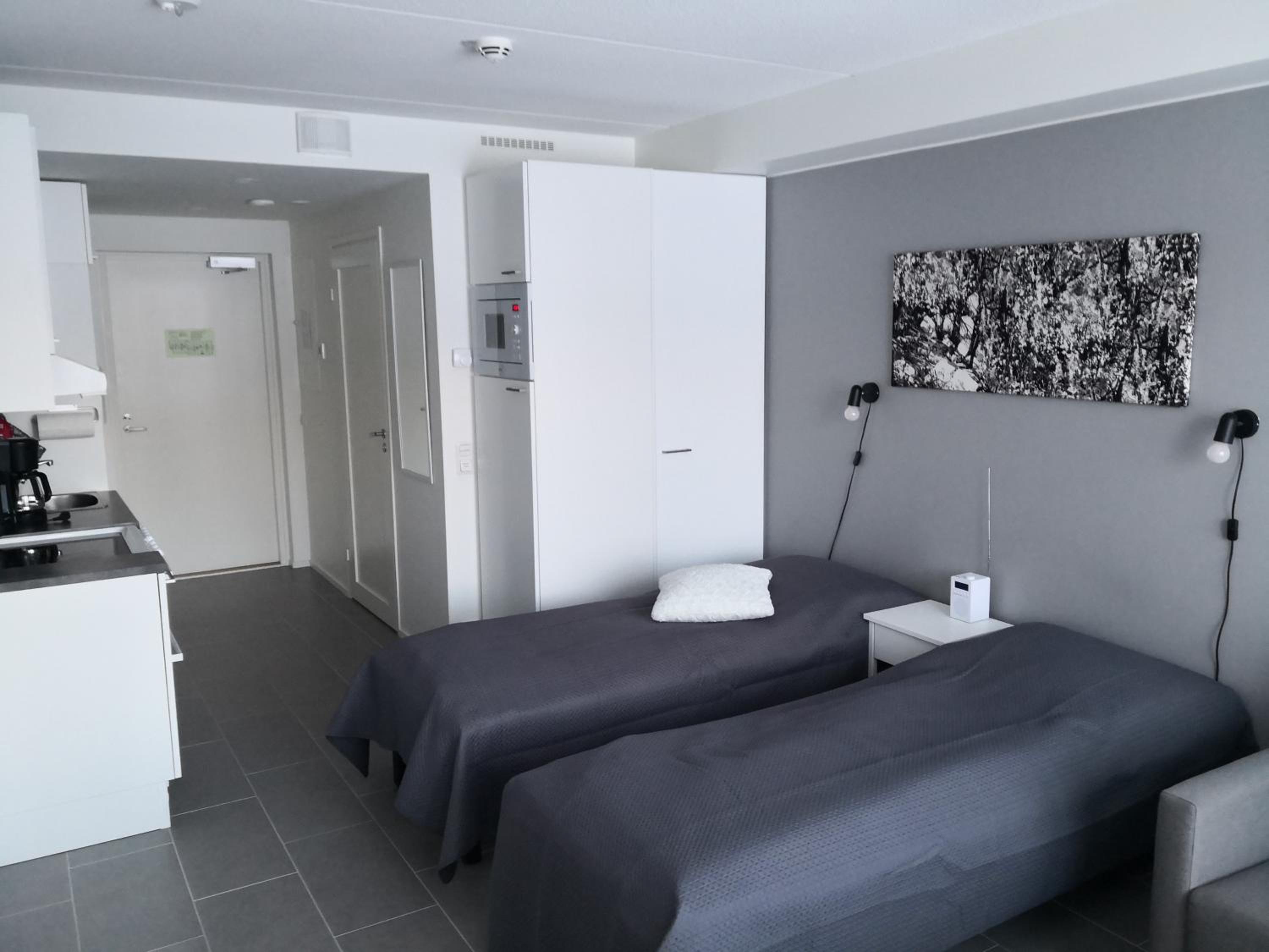 Deluxe Quadruple Room - Photo 10