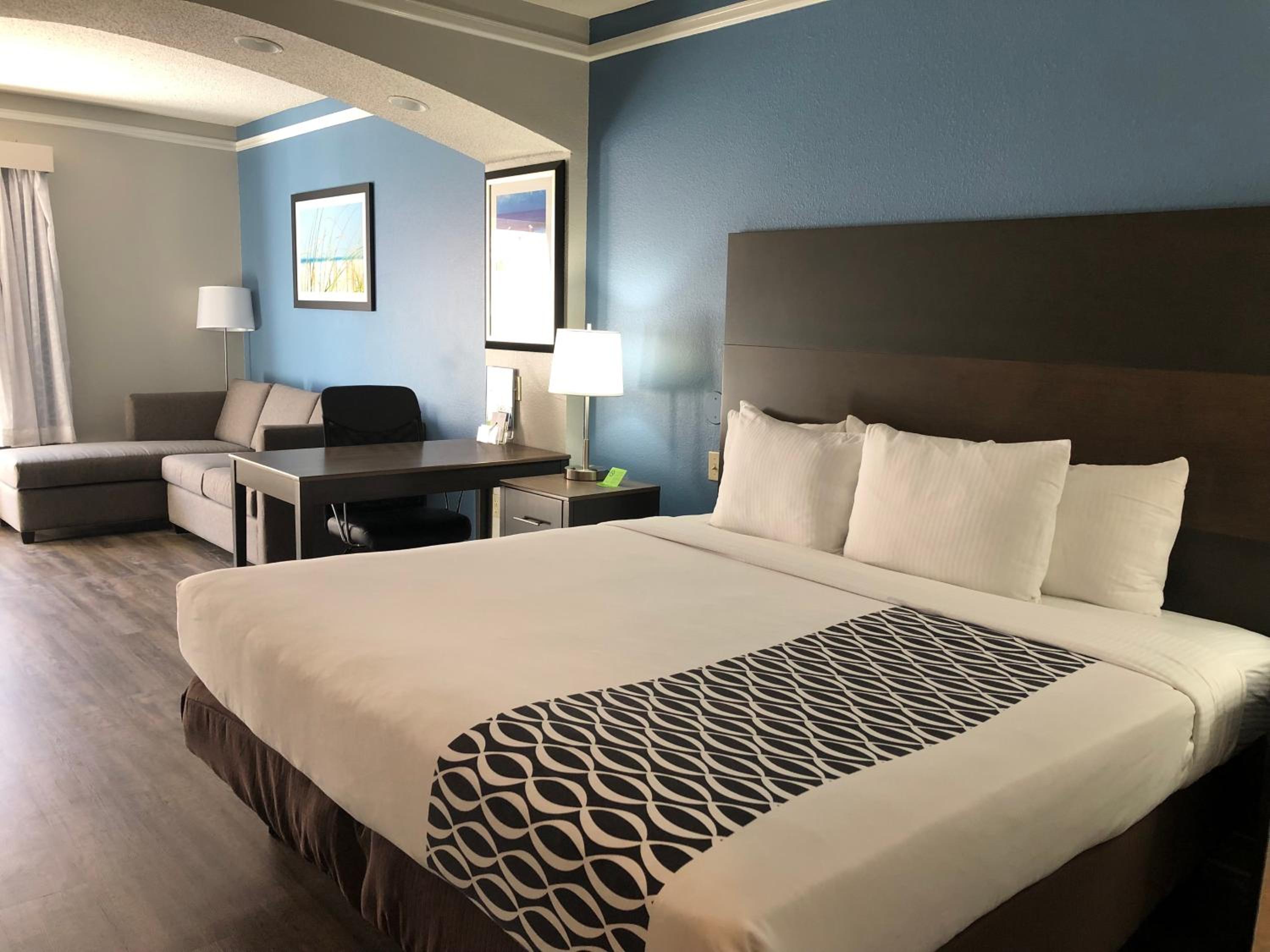Executive King Room - Photo 1