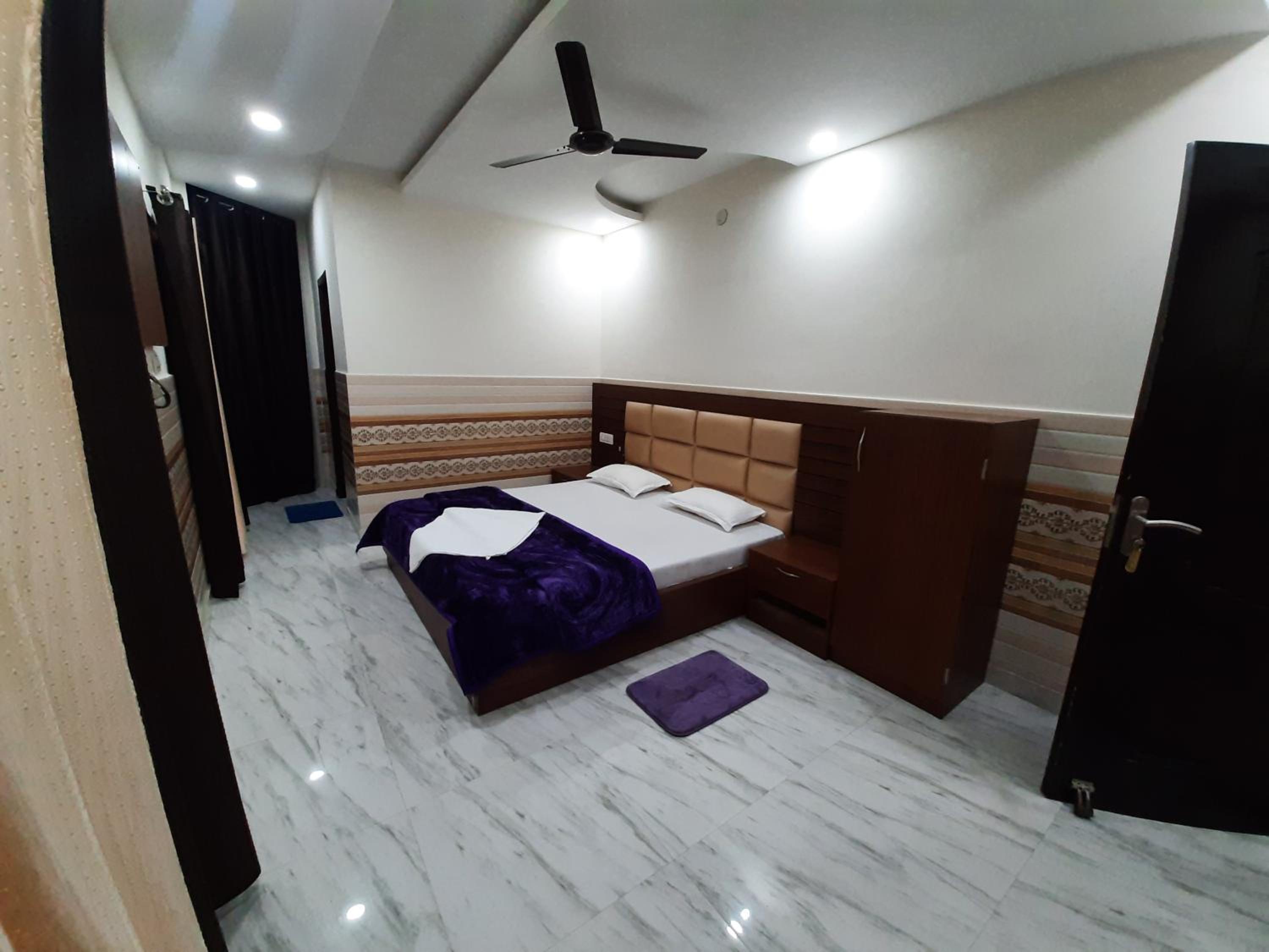 Deluxe Double Room - Photo 1