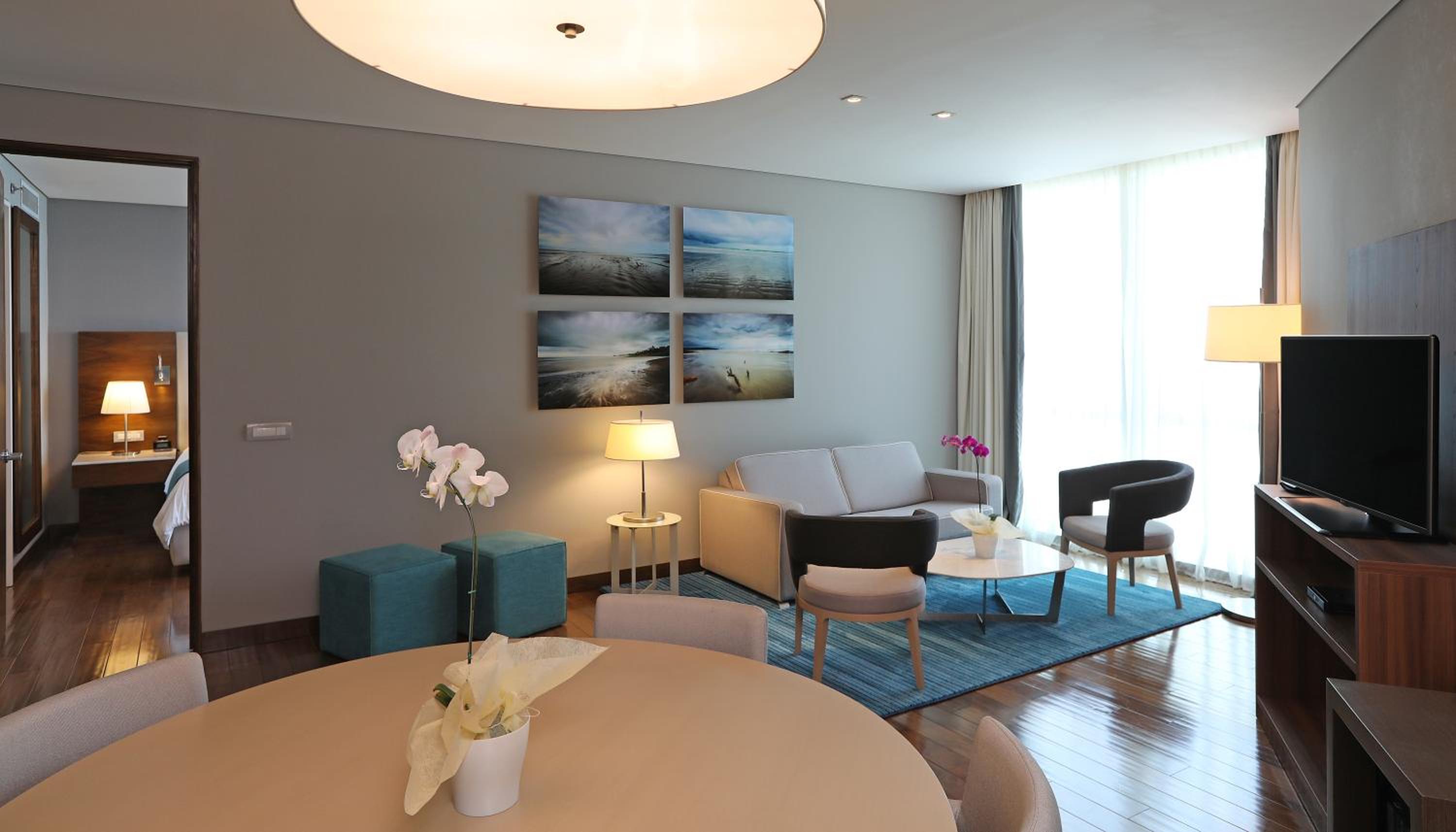 King Suite with Ocean View