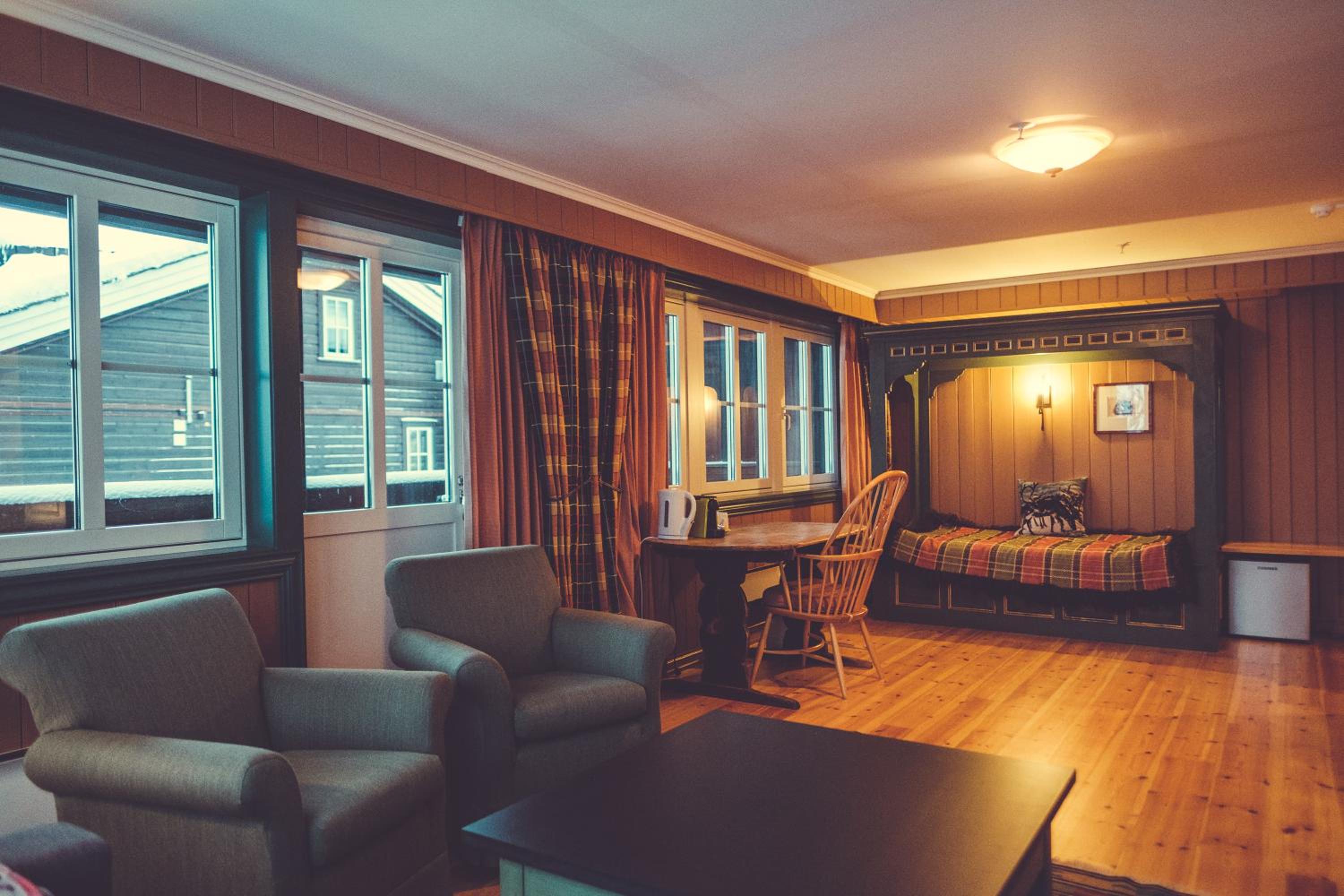 Suite - Photo 3