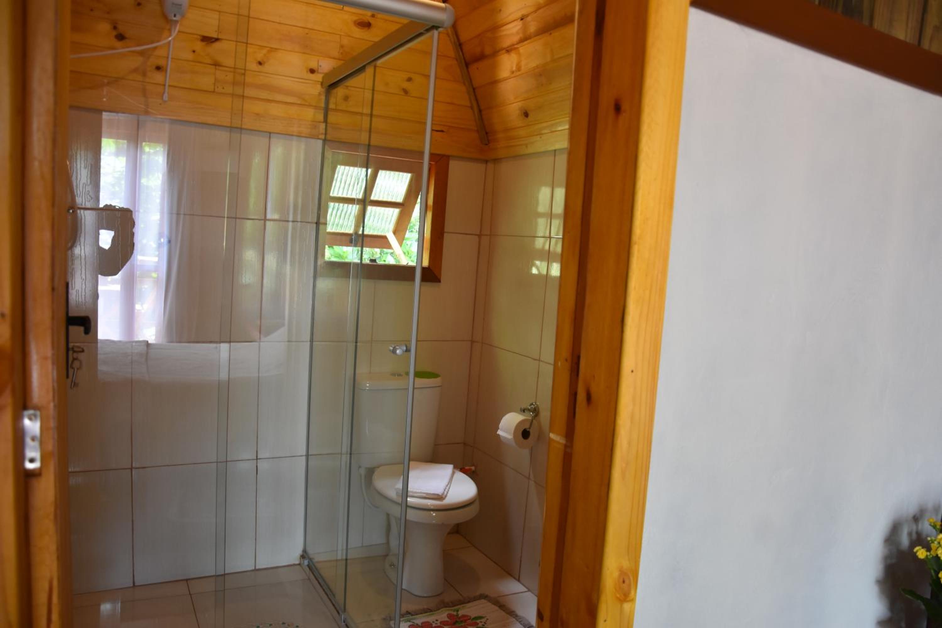 Double Room with Spa Bath - Photo 15
