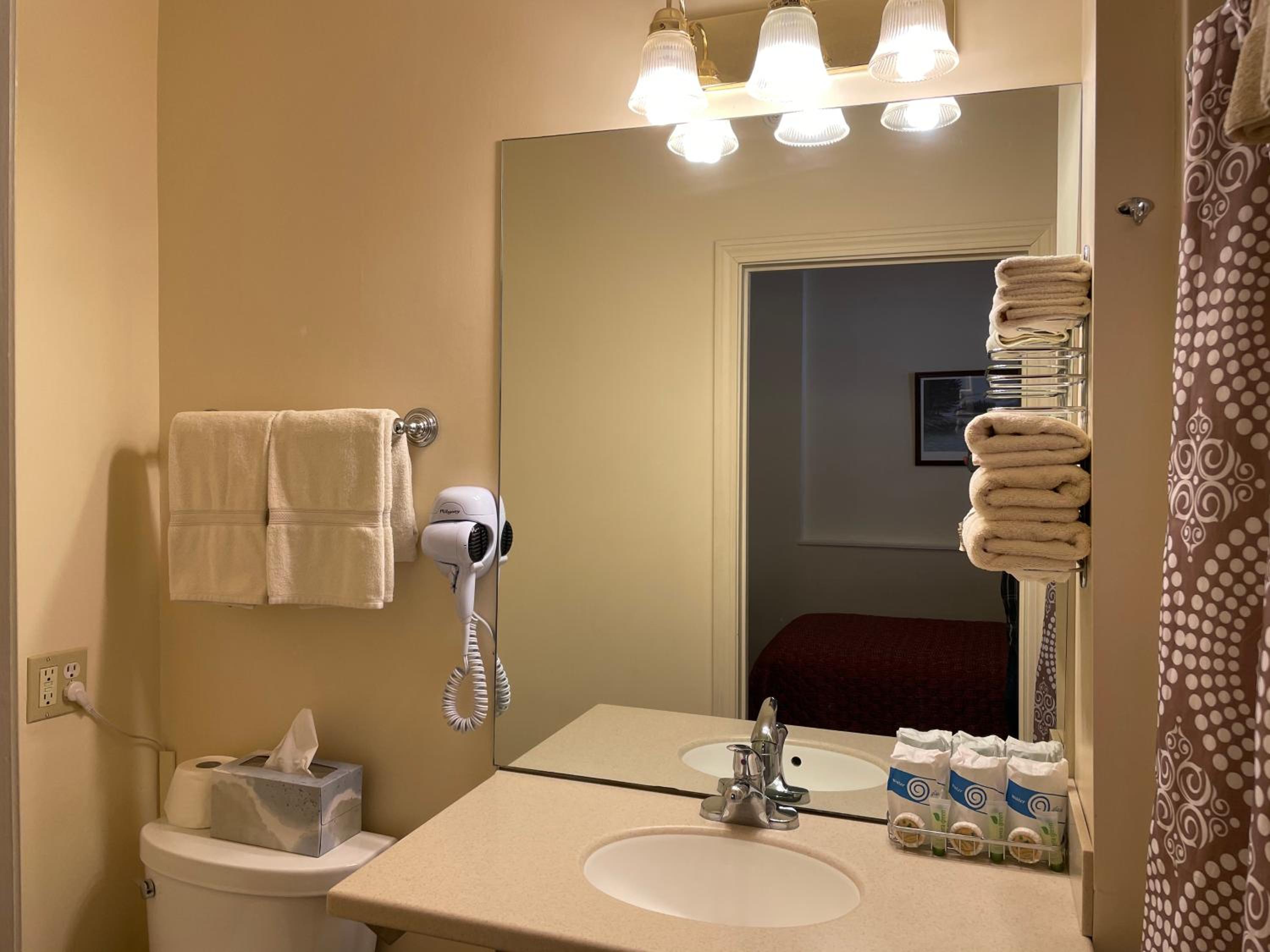 Superior Triple Room photo 3