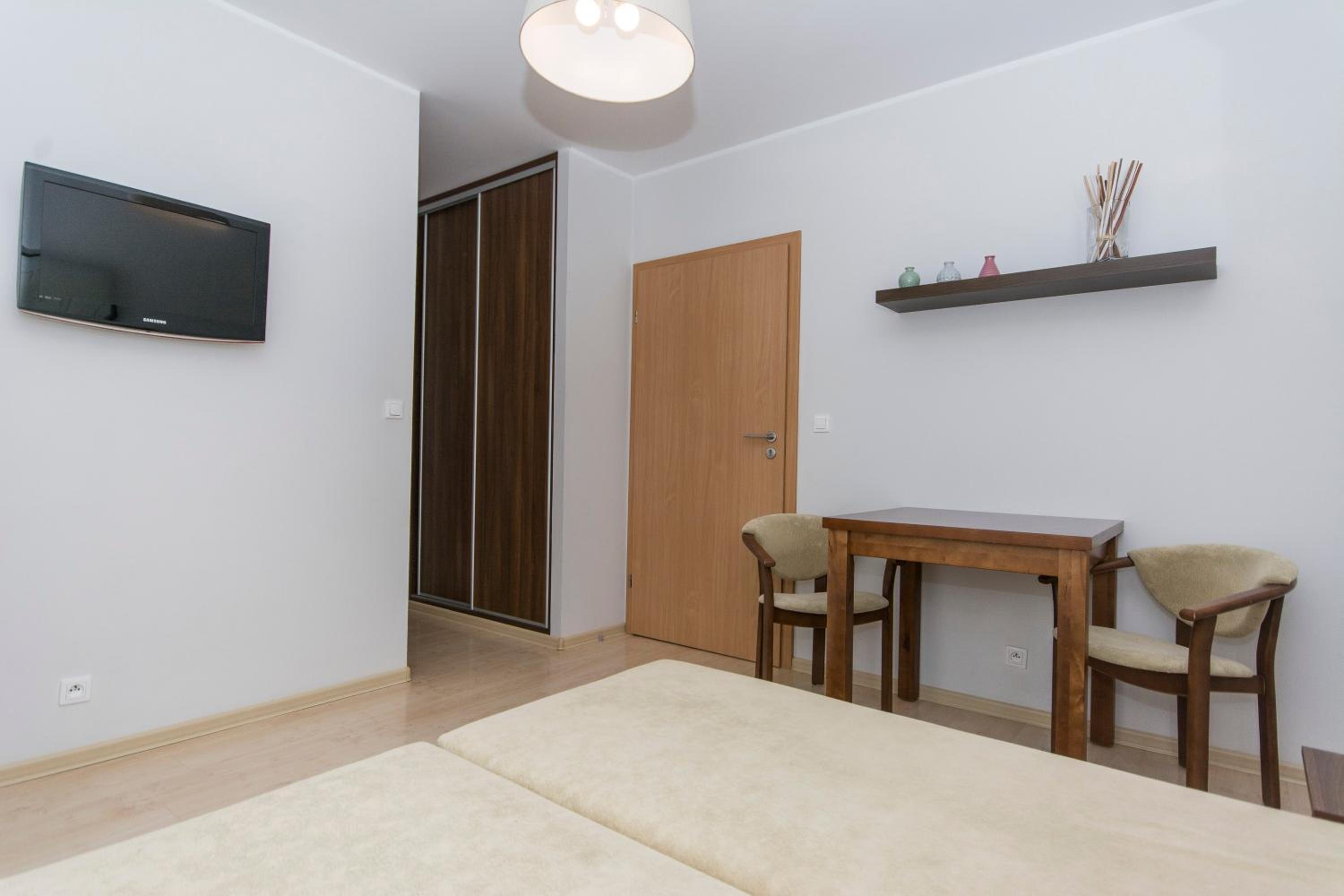 Double Room with Balcony (2 Adults + 1 Child) photo 2