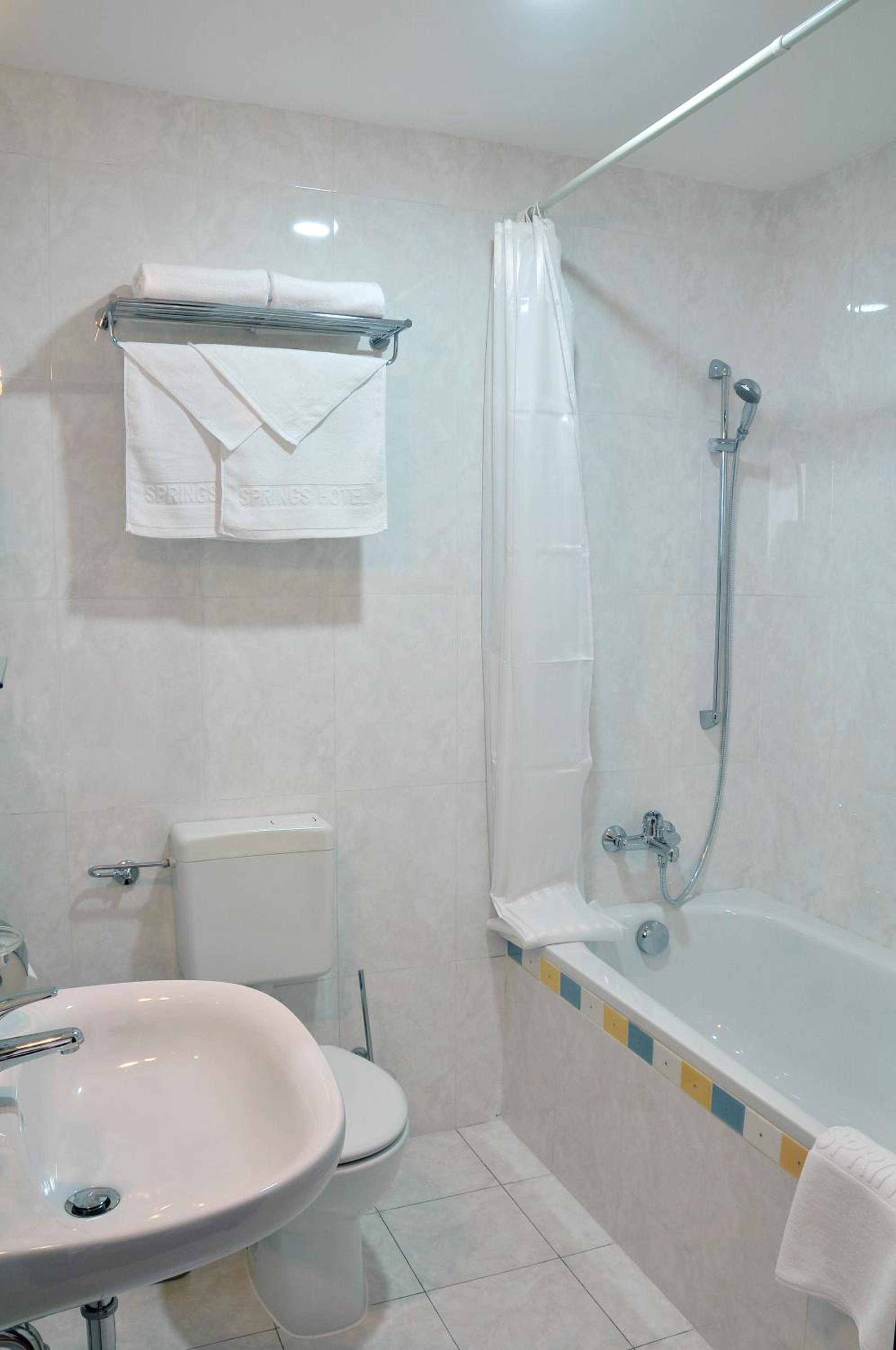 Standard Single Room(1 Double Bed)