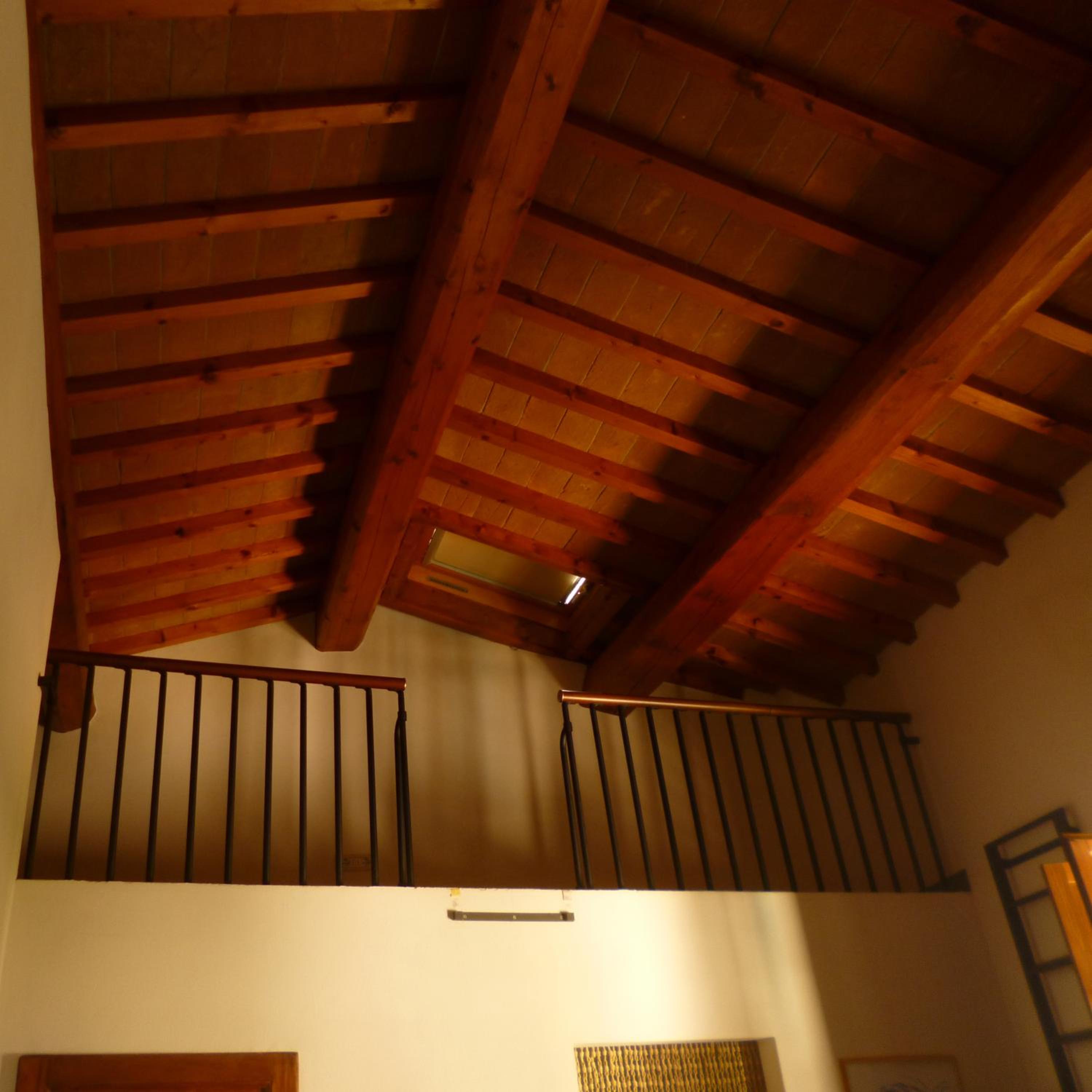 One-Bedroom Apartment - Split Level photo 2