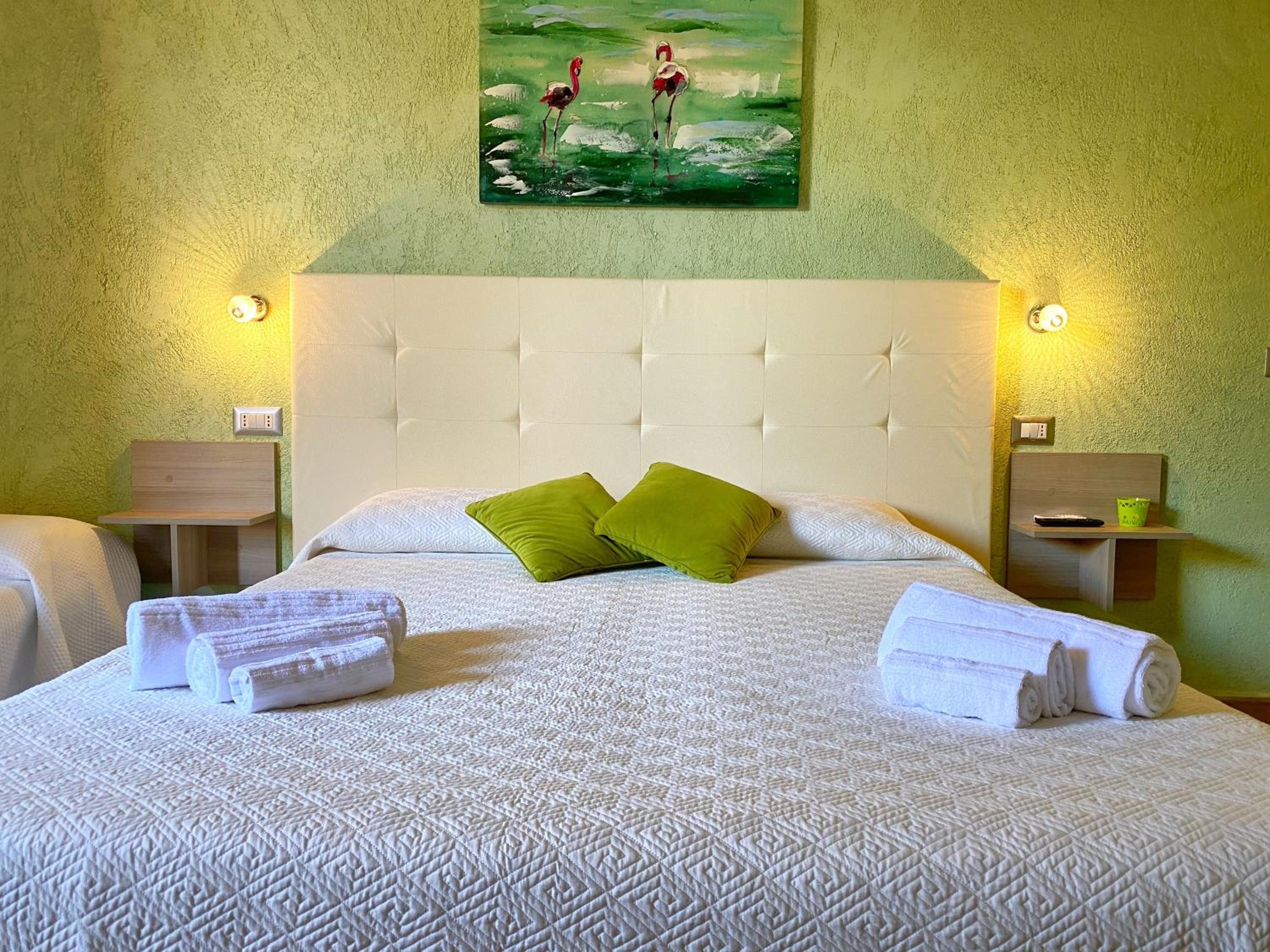 Comfort Triple Room with Shower
