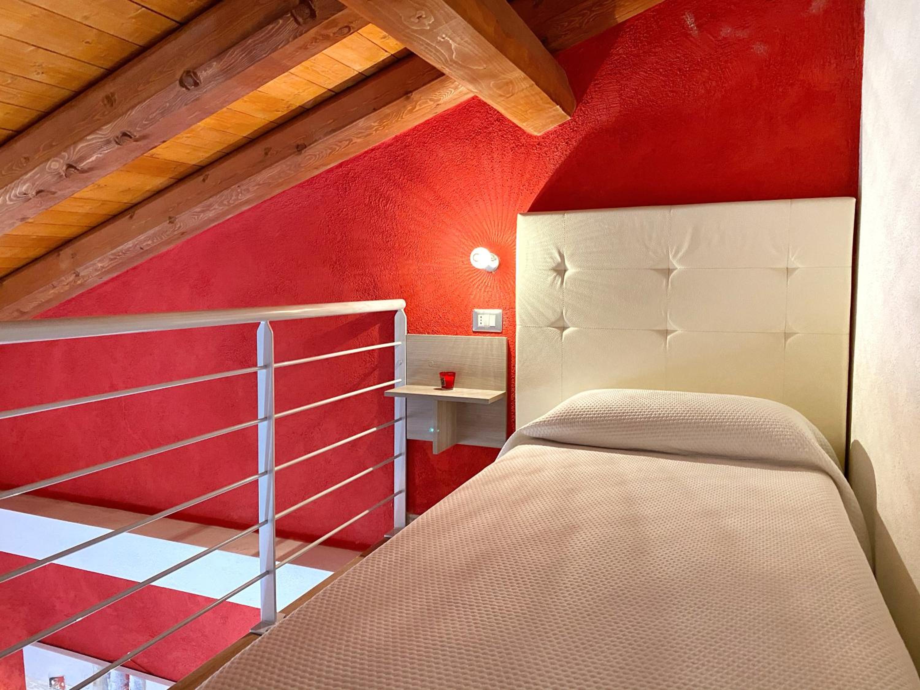 Triple Room - Photo 6