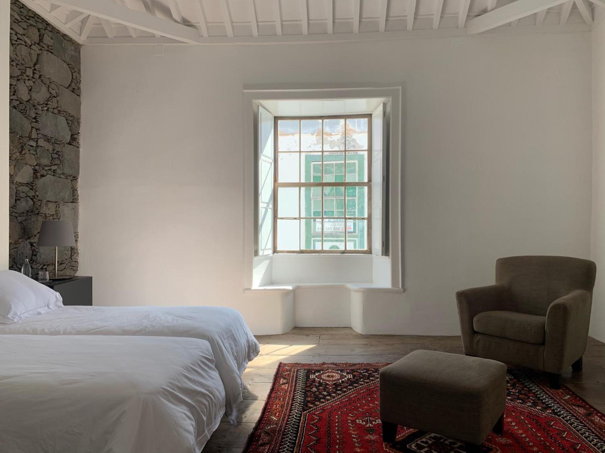 Deluxe Double or Twin Room - Photo 3