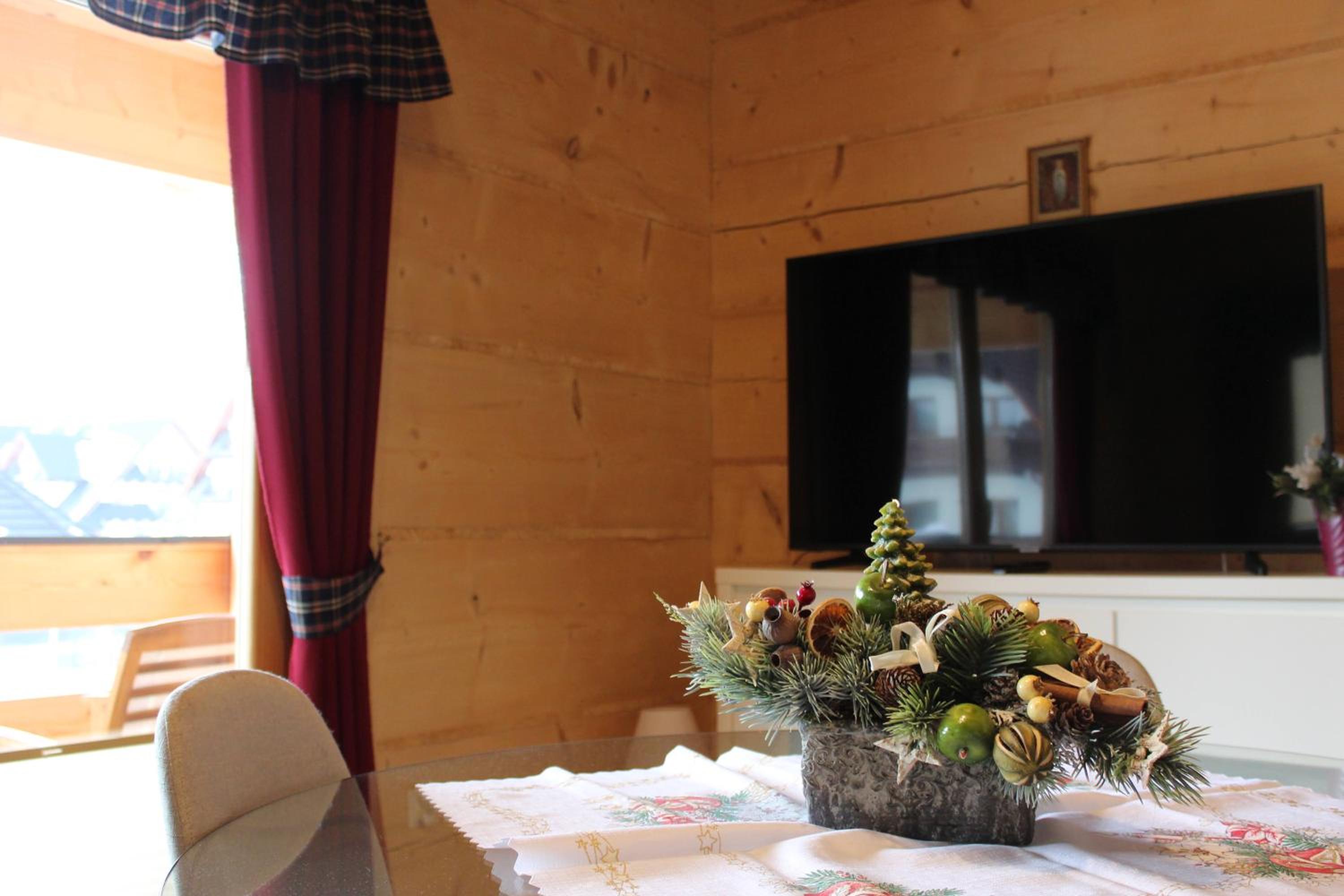 Two-Bedroom Chalet - Photo 4