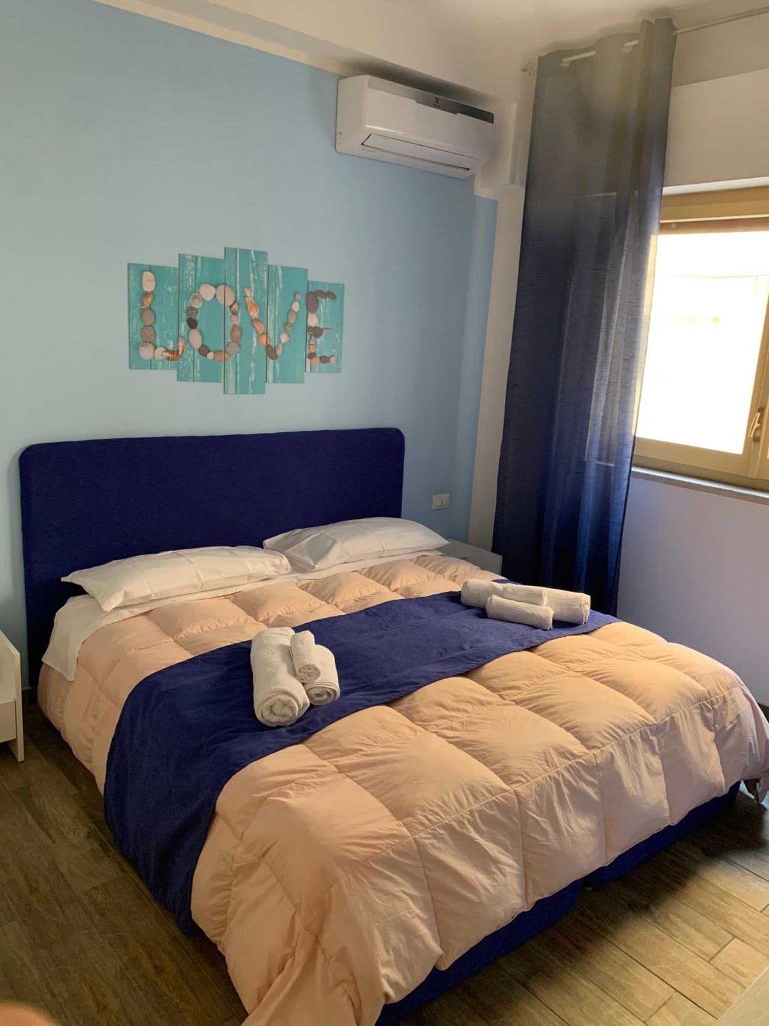 Deluxe Double or Twin Room with City View - Photo 2