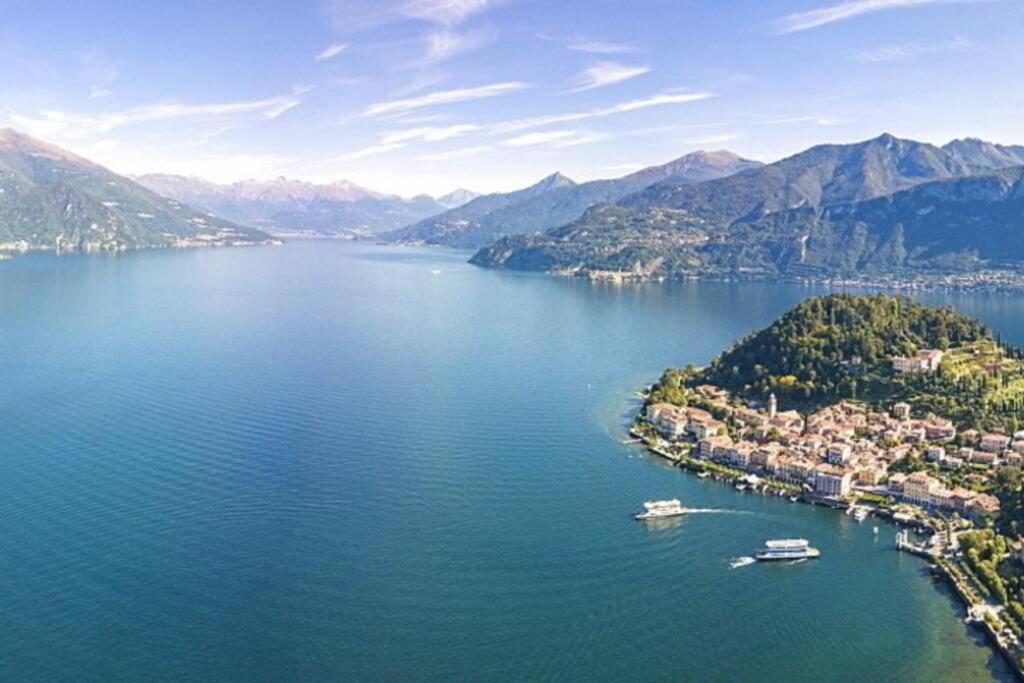 Apartment with Lake View - Photo 13