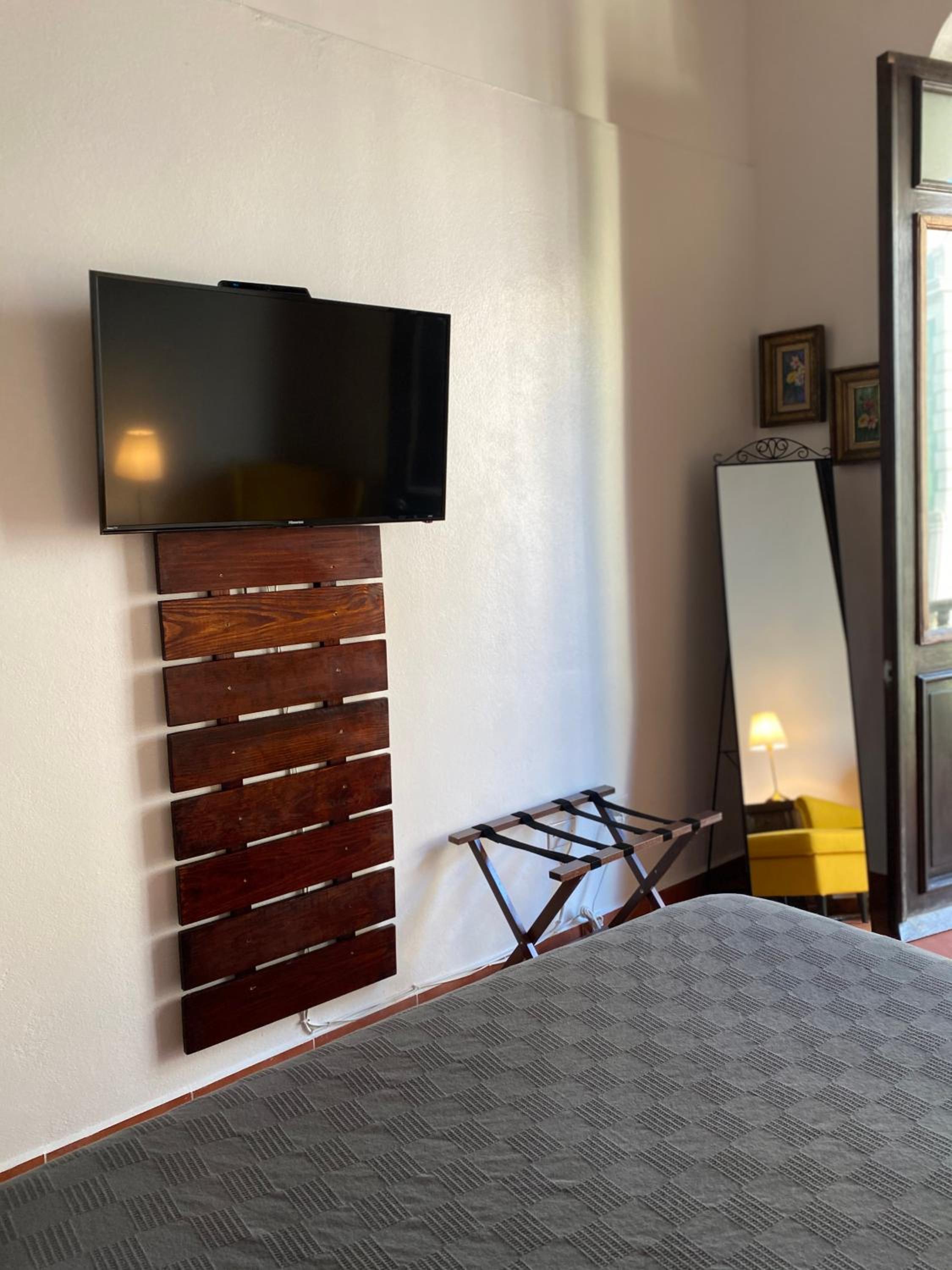 Balcony Room