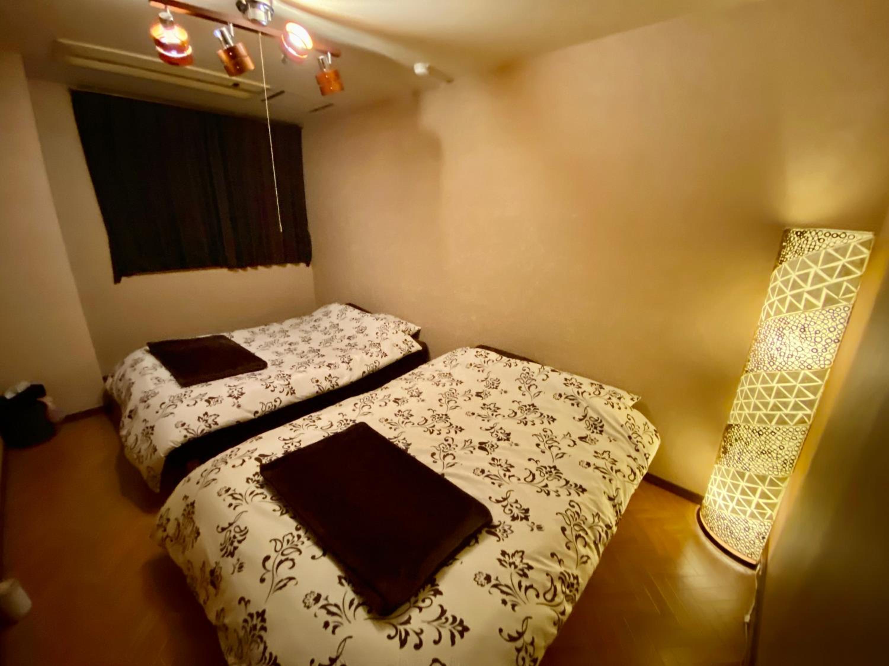 Suite with Balcony - Photo 23