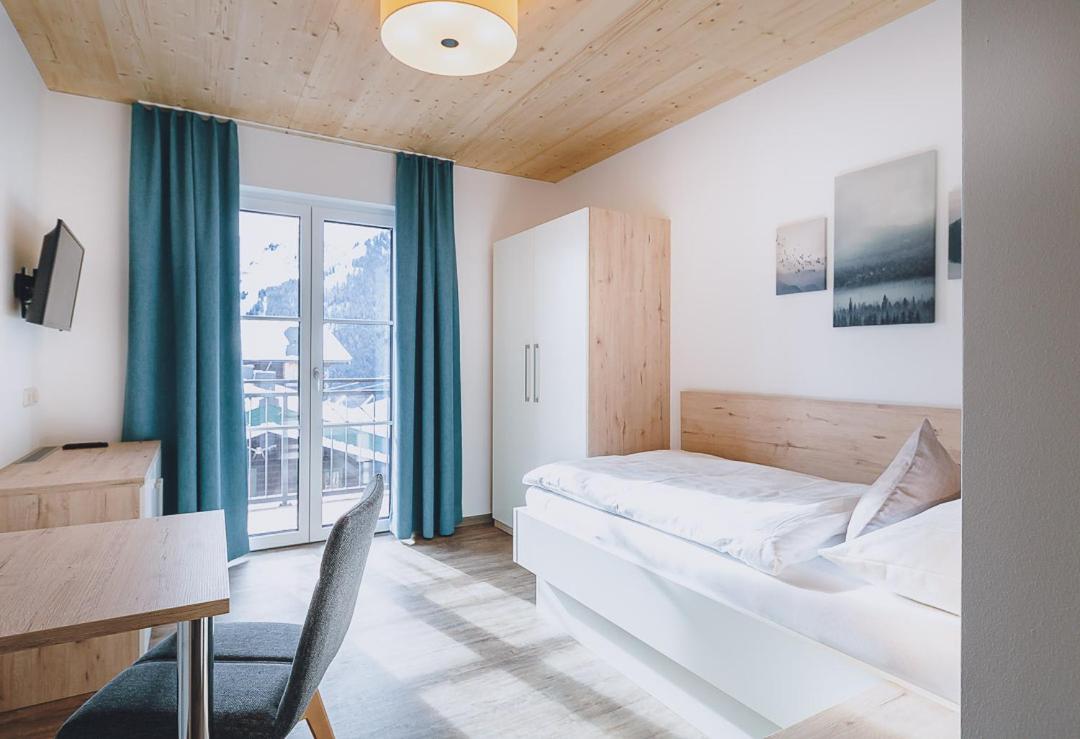 Budget Single Room