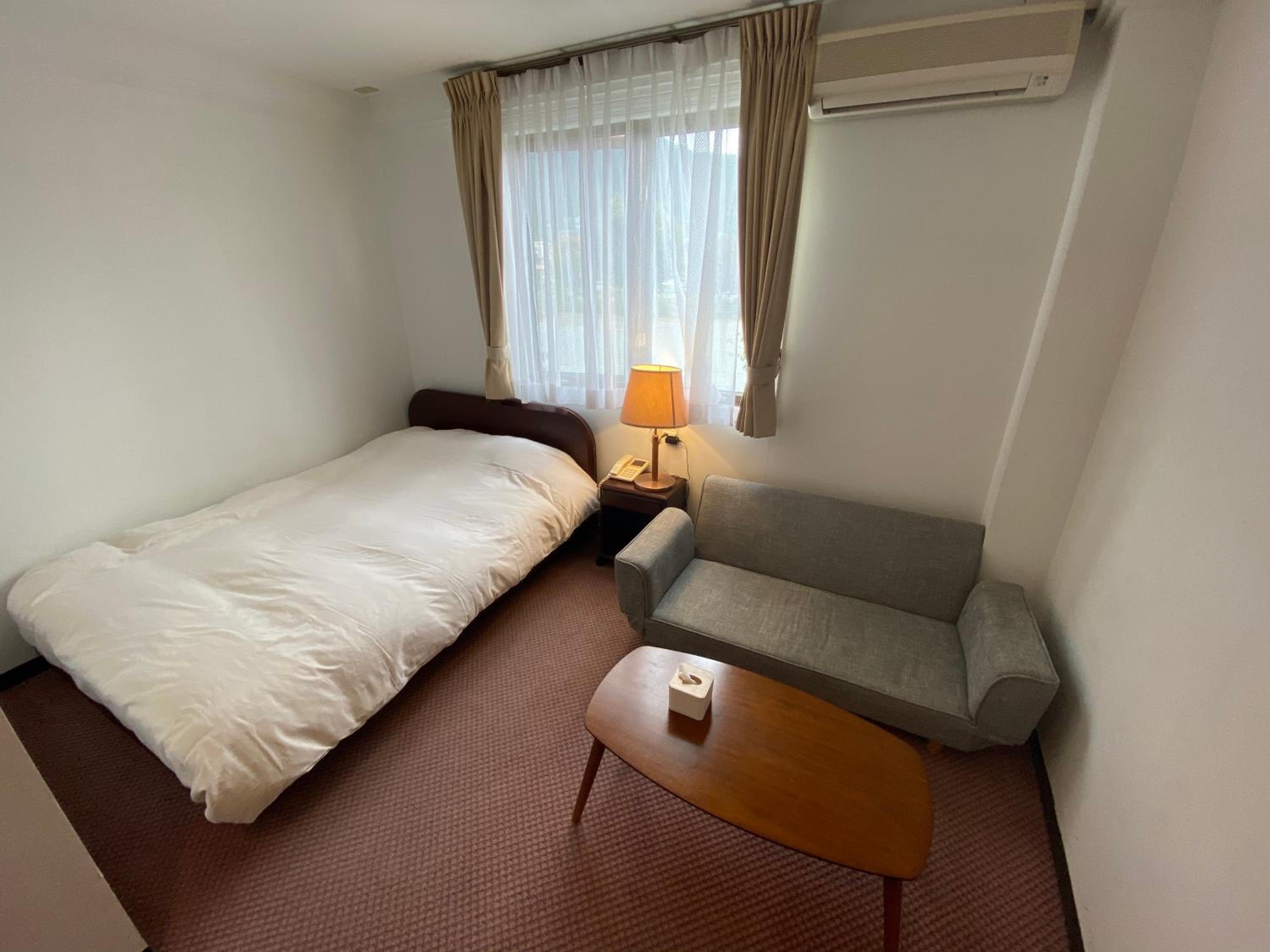 Standard Double Room - Photo 1